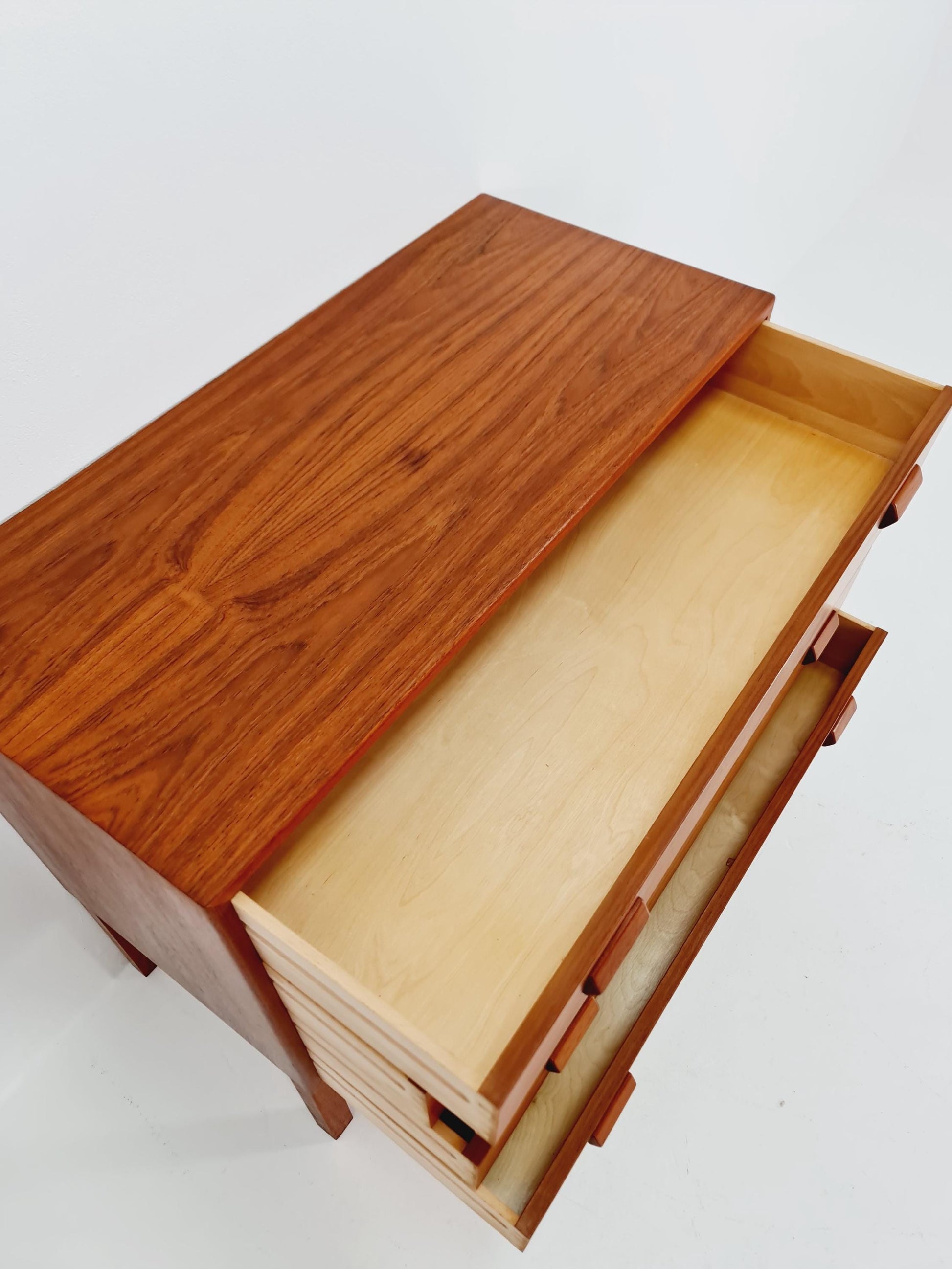 Midcentury danish design chest of drawers By Børge Mogensen For Søborg Mobelfabrik 1960s