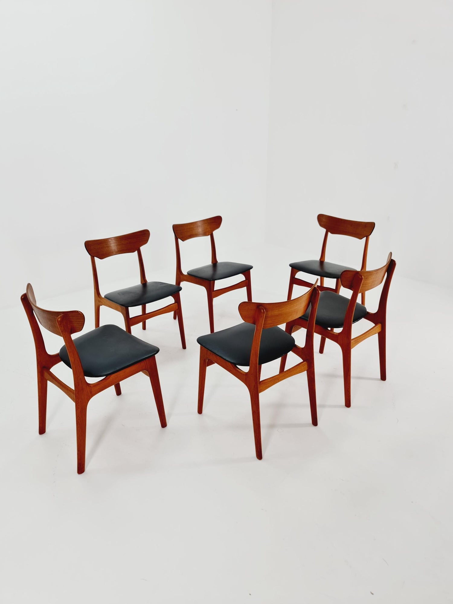 Mid Century Dansih Teak and Leather chair by schiønning & Elgaard ,1960s Set of 6