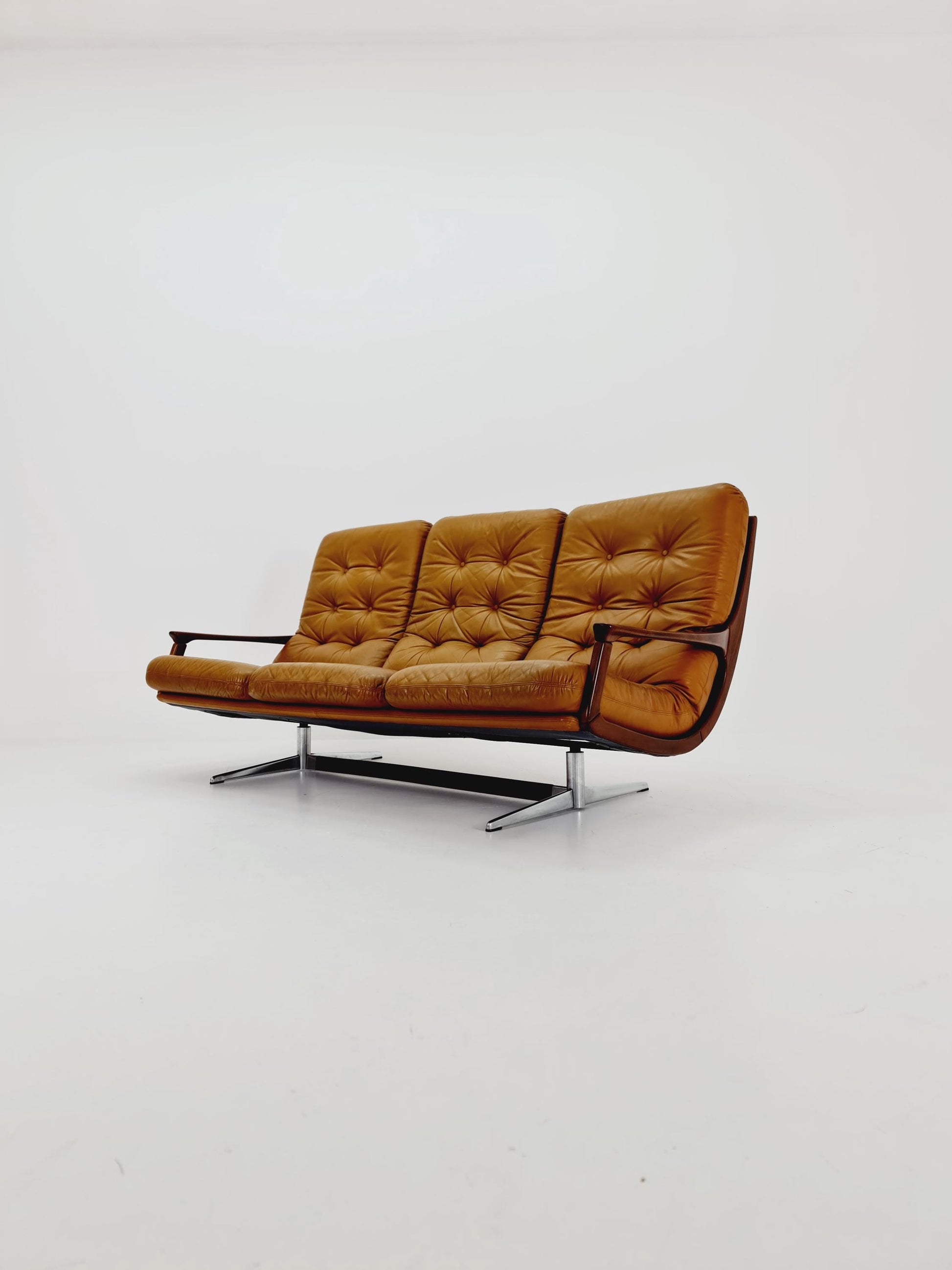 Rare Mid-century Rare German walnut & Leather lounge sofa 3 -Seater ,By Eugen Schmidt for soloform 1960s