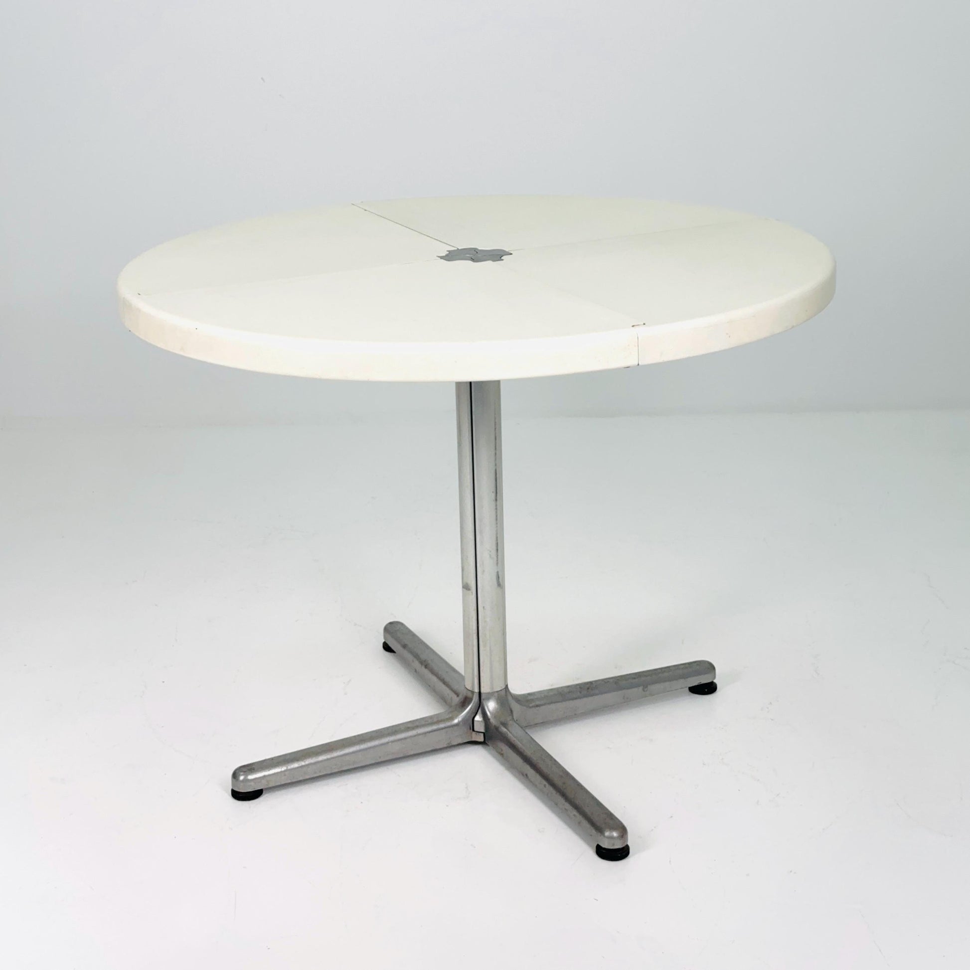 Mid century Italian Plano Folding white Table by Giancarlo Piretti, 1970s