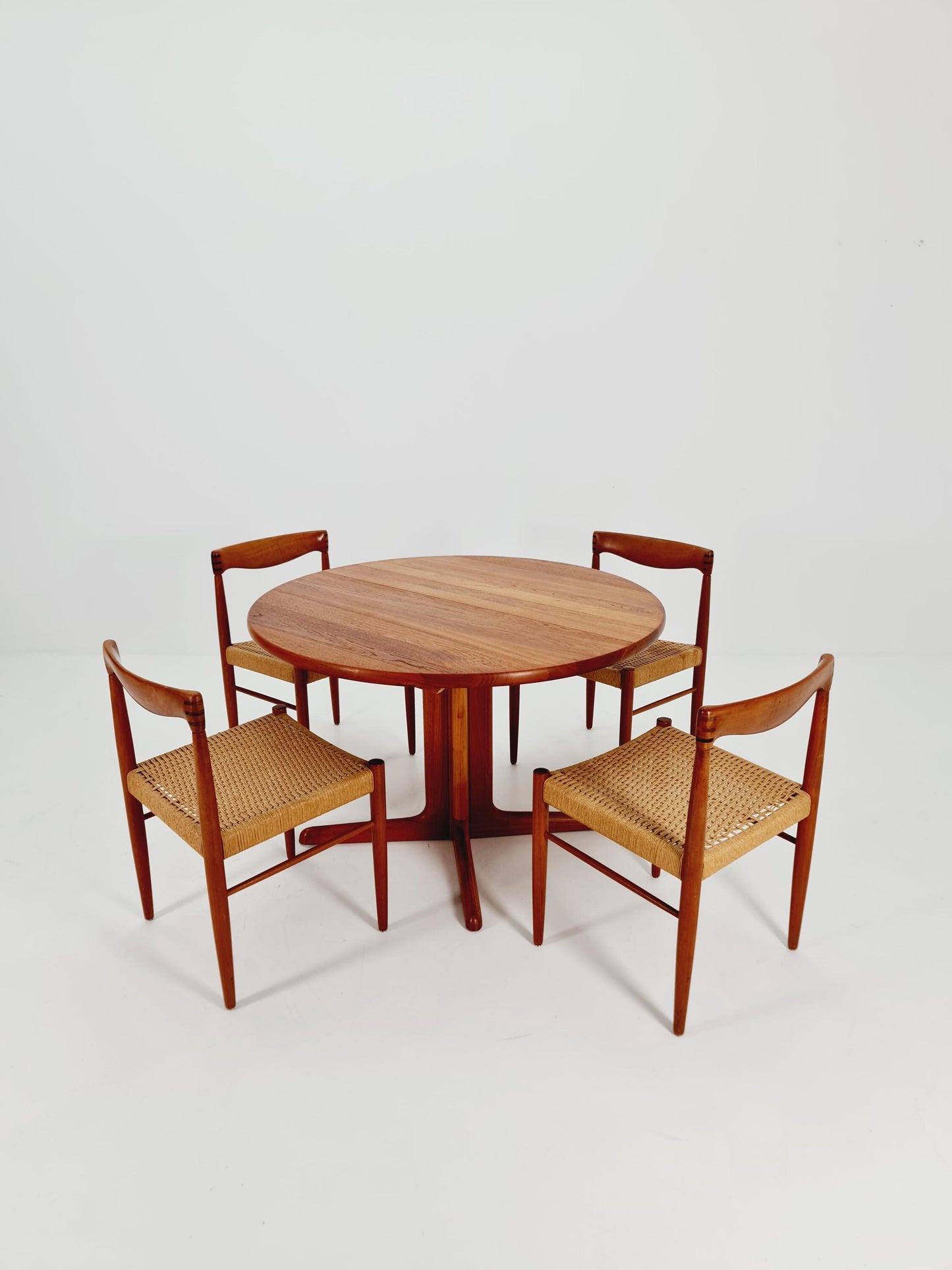 Mid century extendable Danish Modern Solid Teak dining table by Skobvy MöbelFabrik , 1970s