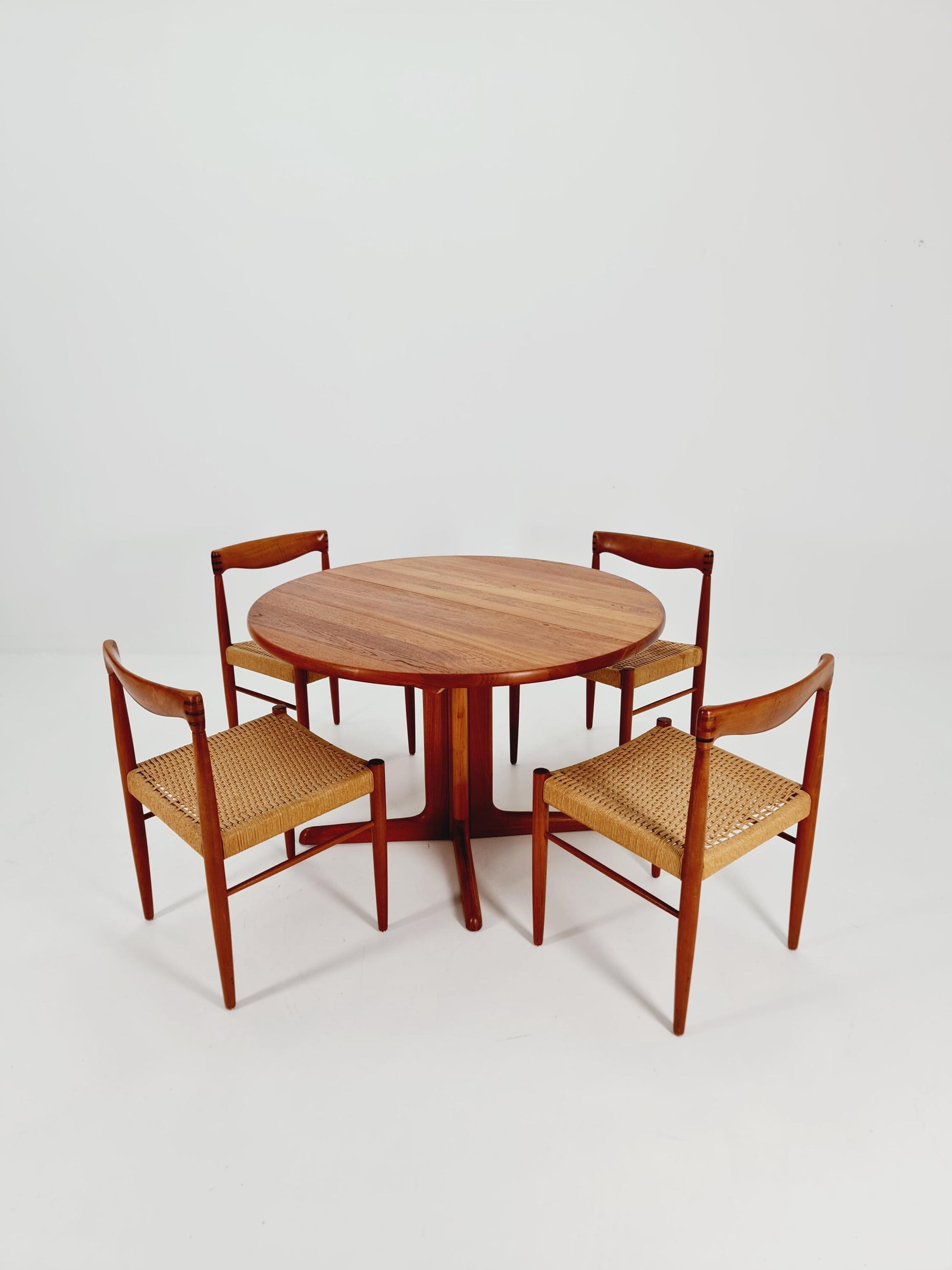 Mid century extendable Danish Modern Solid Teak dining table by Skobvy MöbelFabrik , 1970s