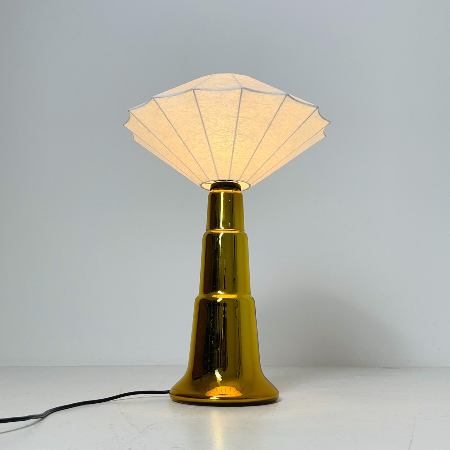 Mid century Cocoon Table Lamp | Glass Base Style of Castiglioni Brothers, Italy 1980s