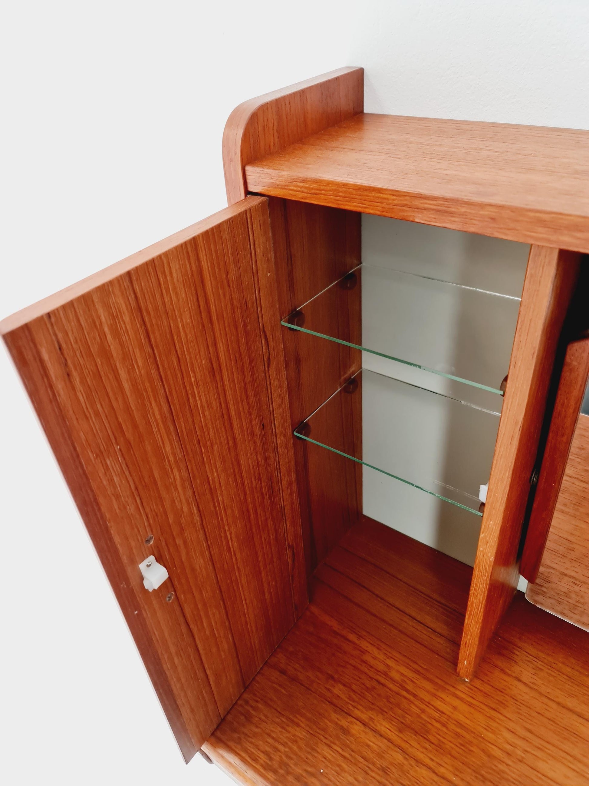 Mid Century Modern Danish Teak vanity hanging table with stool make up table by Fröseke for AB nybrofabriken, 1960s