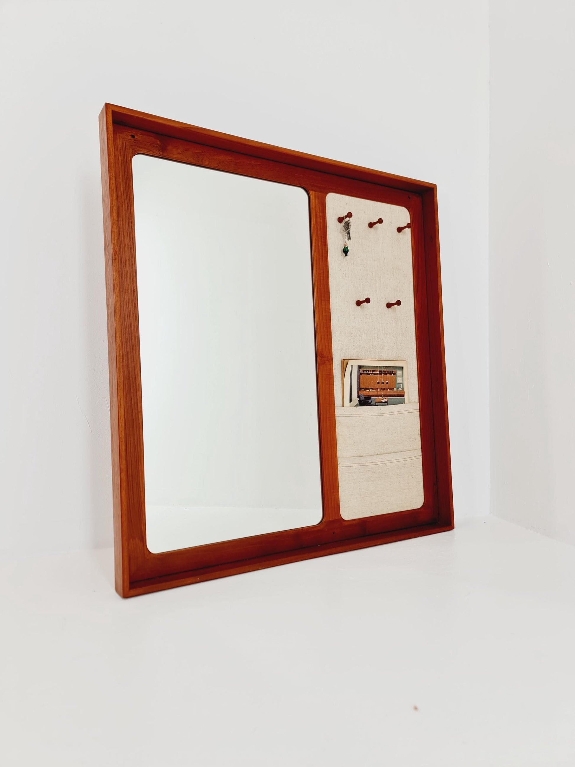Teak Danish mid-century Modern wall-mounted / Wardrobe mirror By Aksel Kjersgaard , NR 600 , 1960s