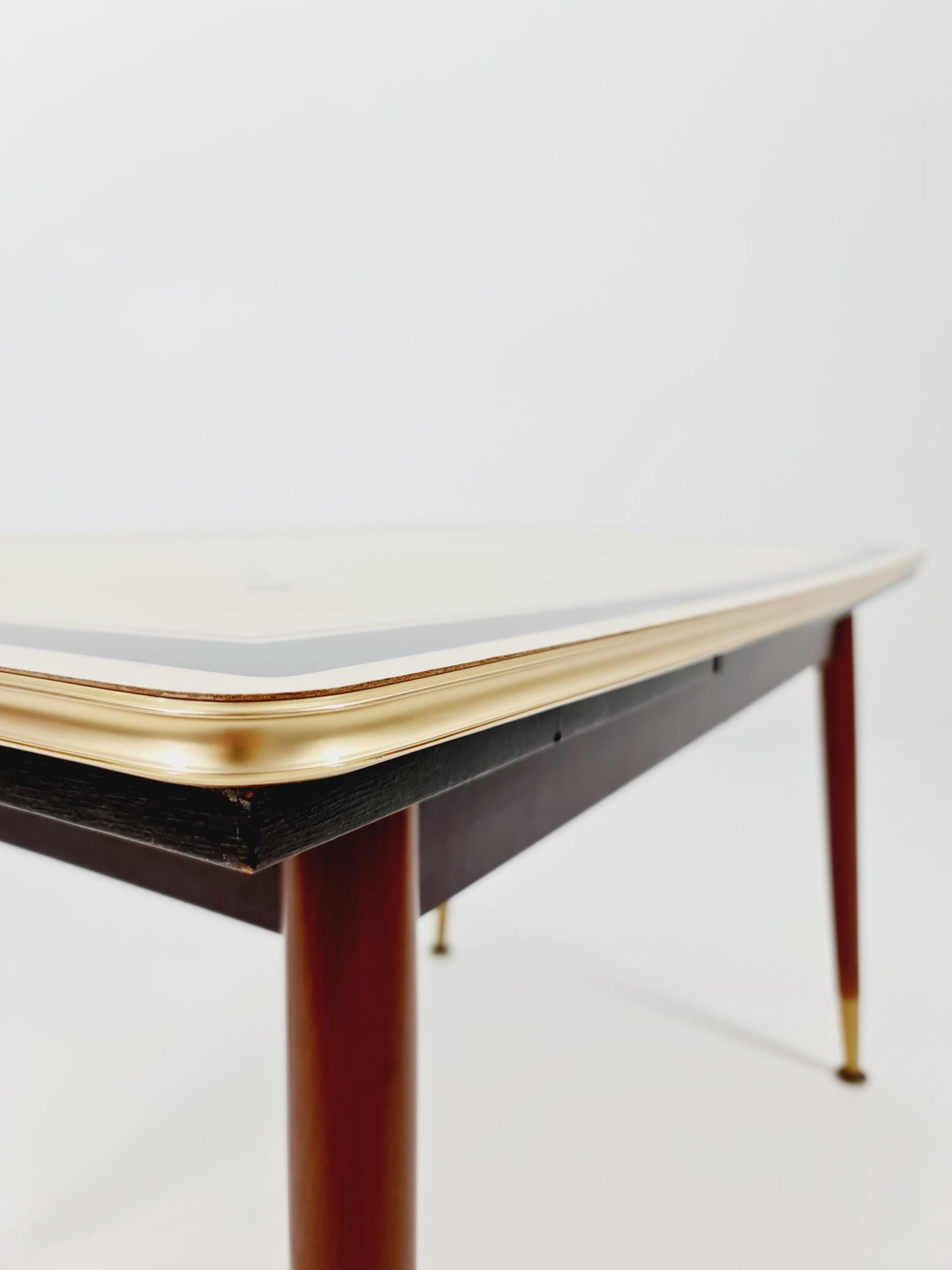 coffe table vintage table & extendable from the 50s