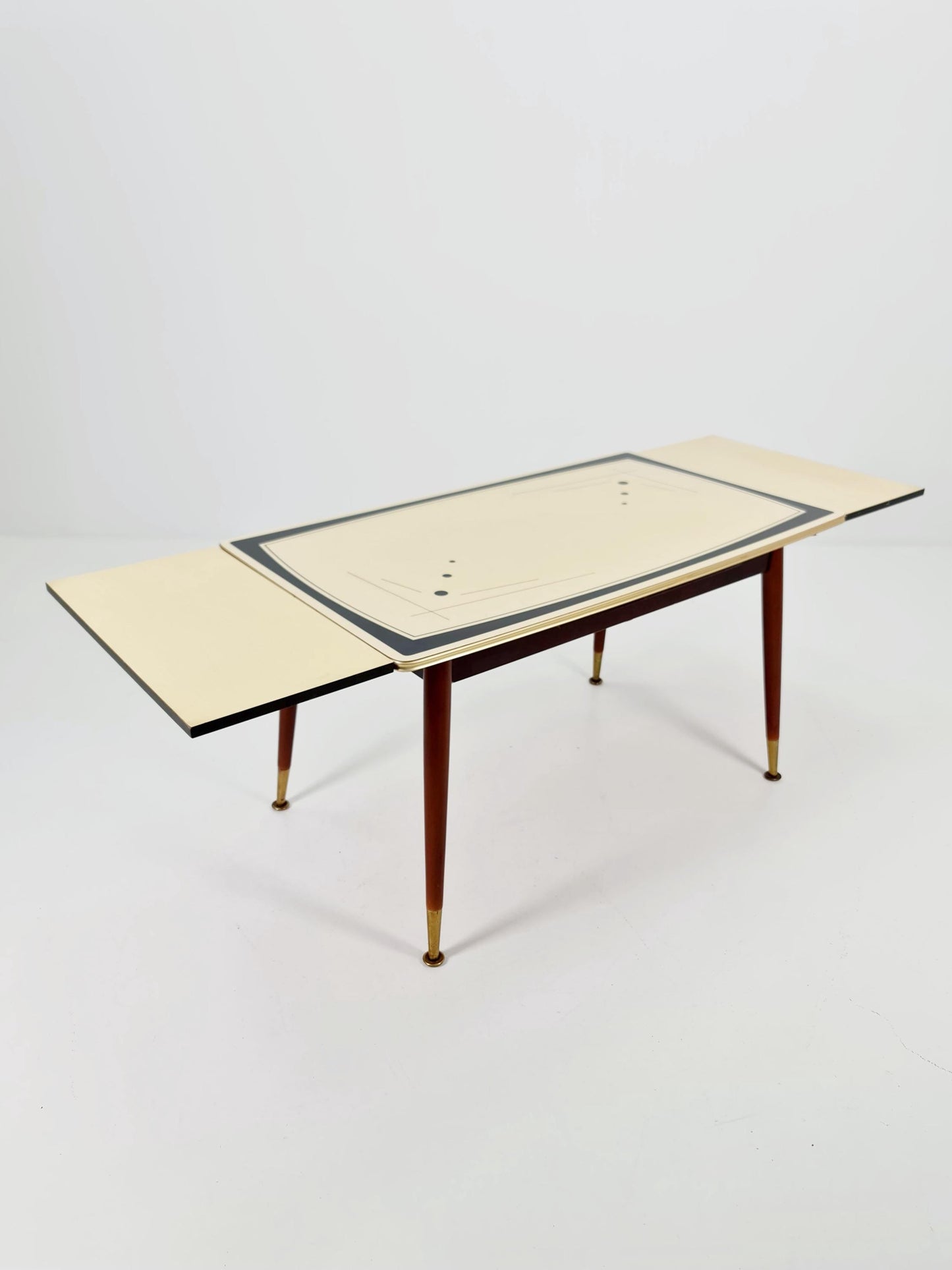 coffe table vintage table & extendable from the 50s