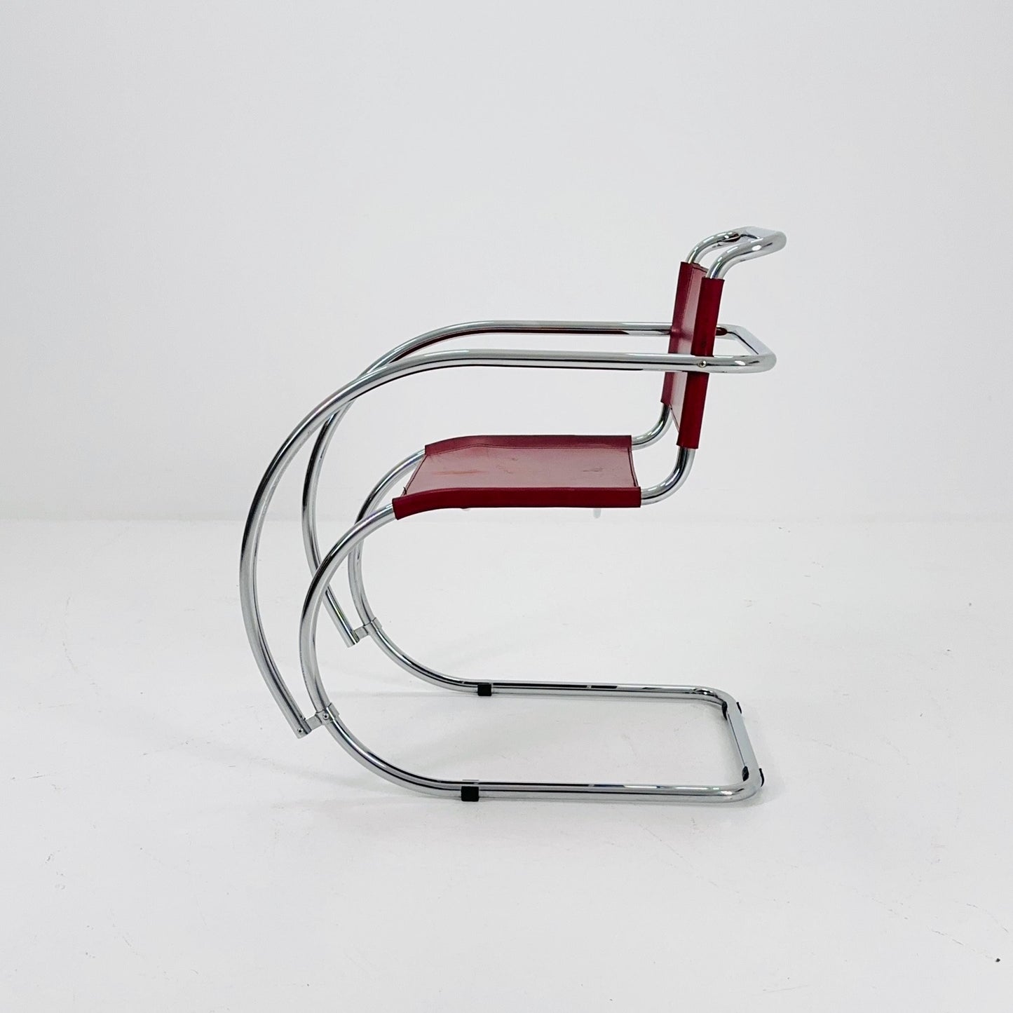 Mid century Cantilever Freischwinger MR20 Armchair by Ludwig Mies van der Rohe for Fasem Italy, 1980s