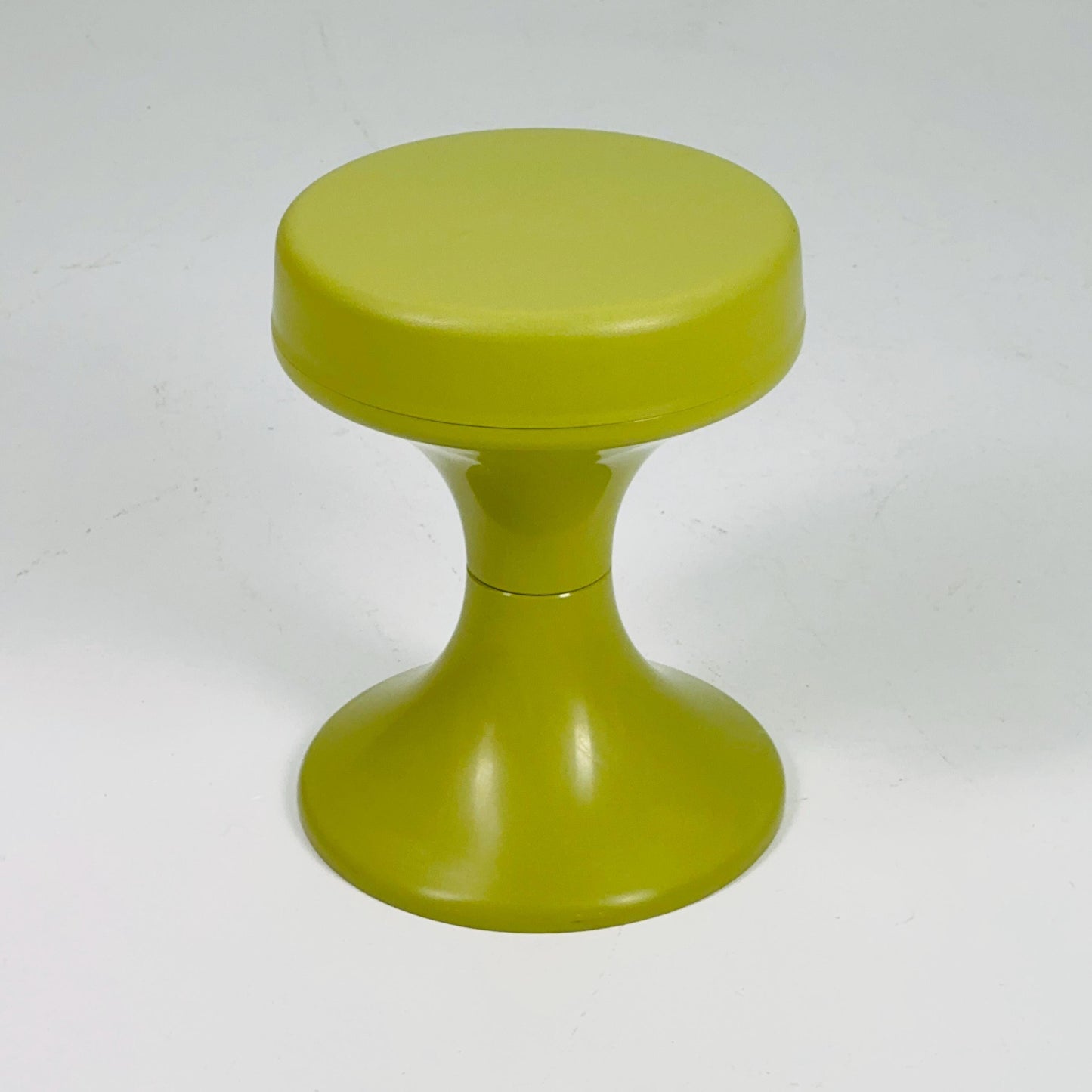 Space age green stool by Isoklepa - space age stool - Tulip Stool - Vintage Plastic Stool - Germany, 1970s