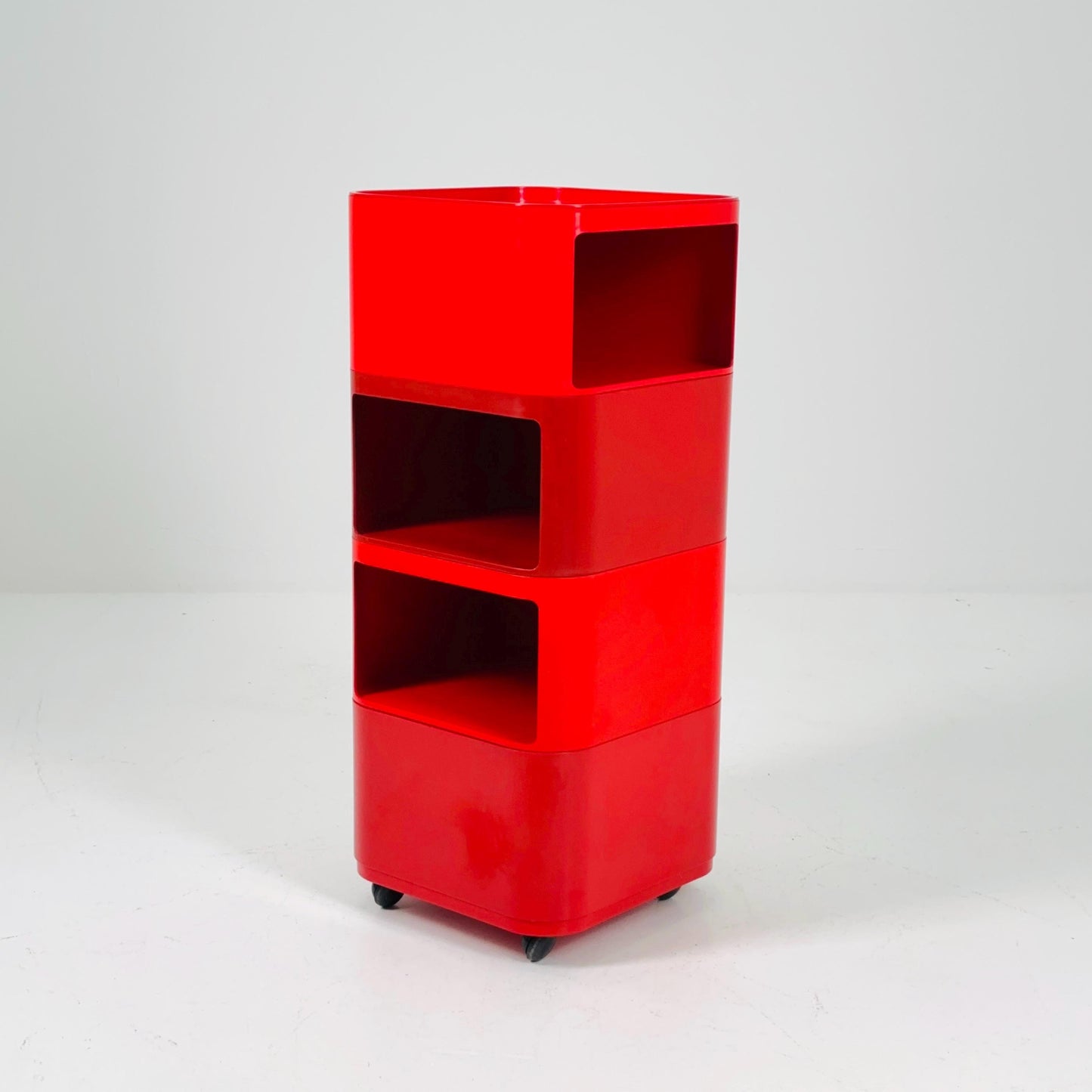 Rare Space Age Red Componibili Square Serving Trolley by Anna Castelli Ferrieri for Kartell — Italy, 1960s — Model 4970