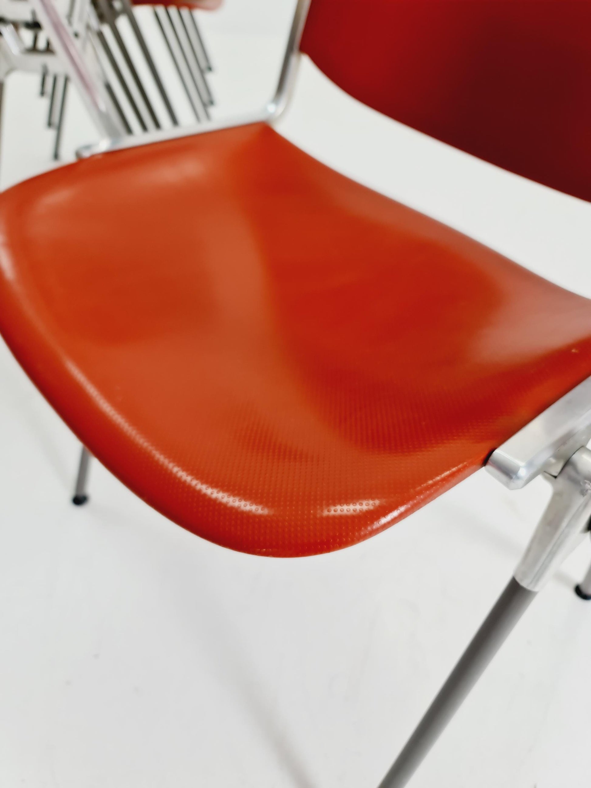 1 / 5 Italian Castelli arm chairs by Giancarlo Piretti, 1970s