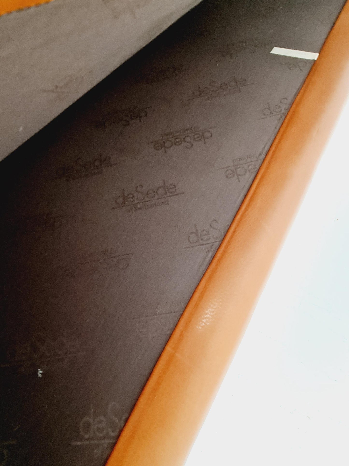 Vintage Swiss leather congac sofa by De Sede Ds 17 Switzerland, 1970s