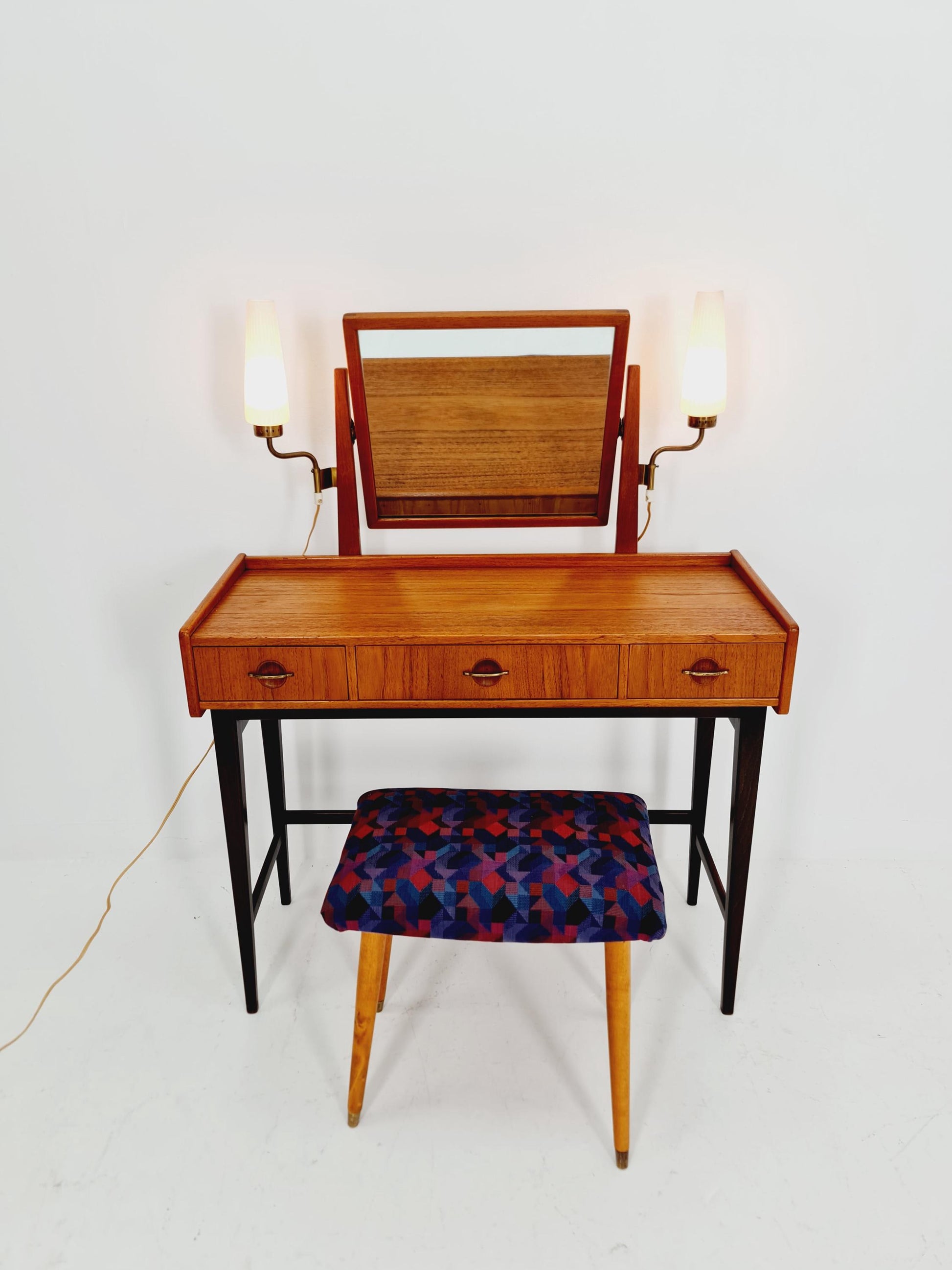 Mid Century Modern Danish Teak vanity table with stool make up table by Fröseke for AB nybrofabriken, 1960s