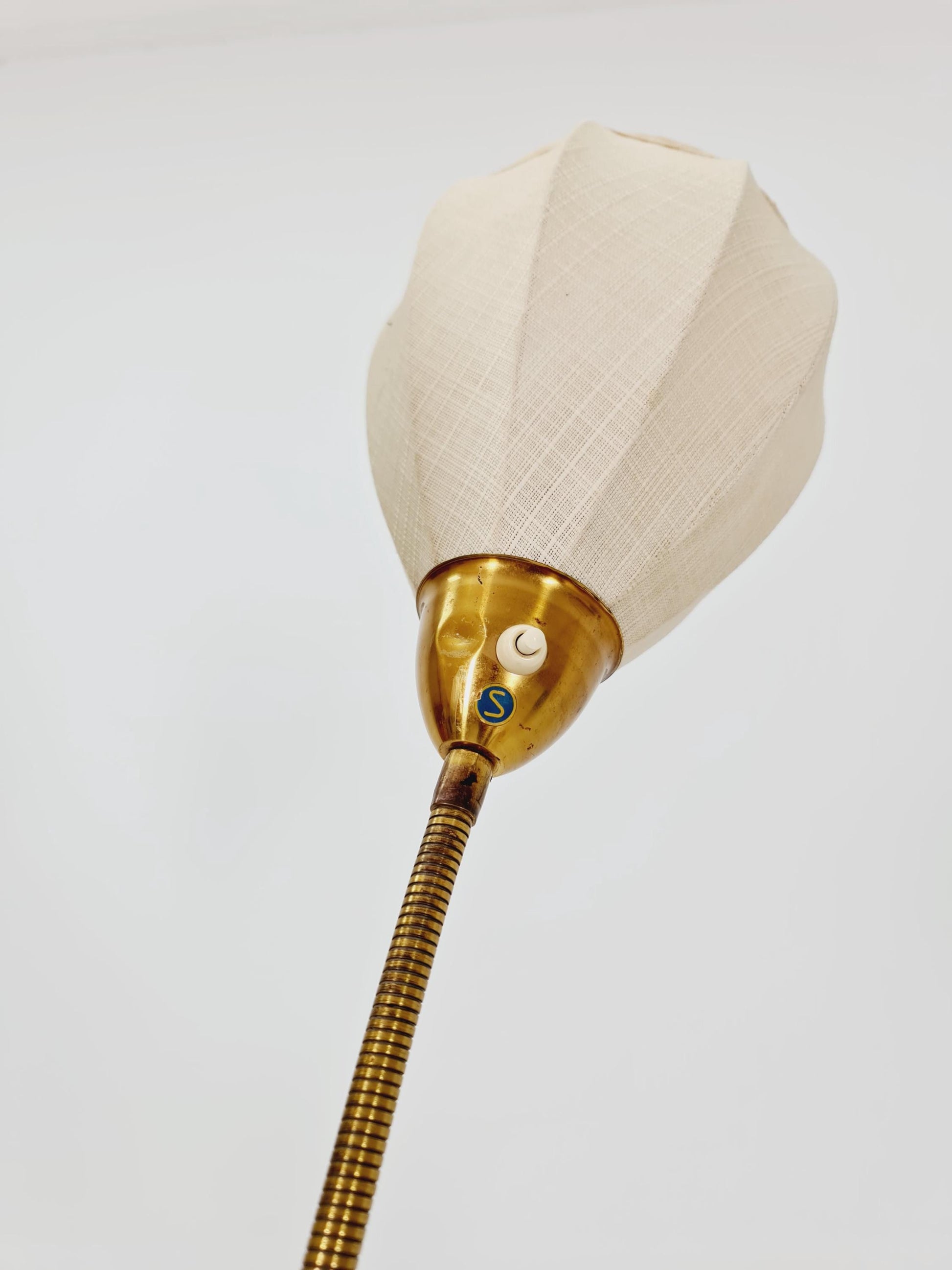 Rare swedish vintage floor lamp in metal & Brass by Möller Armatur Eskilstuna MAE, 1950s