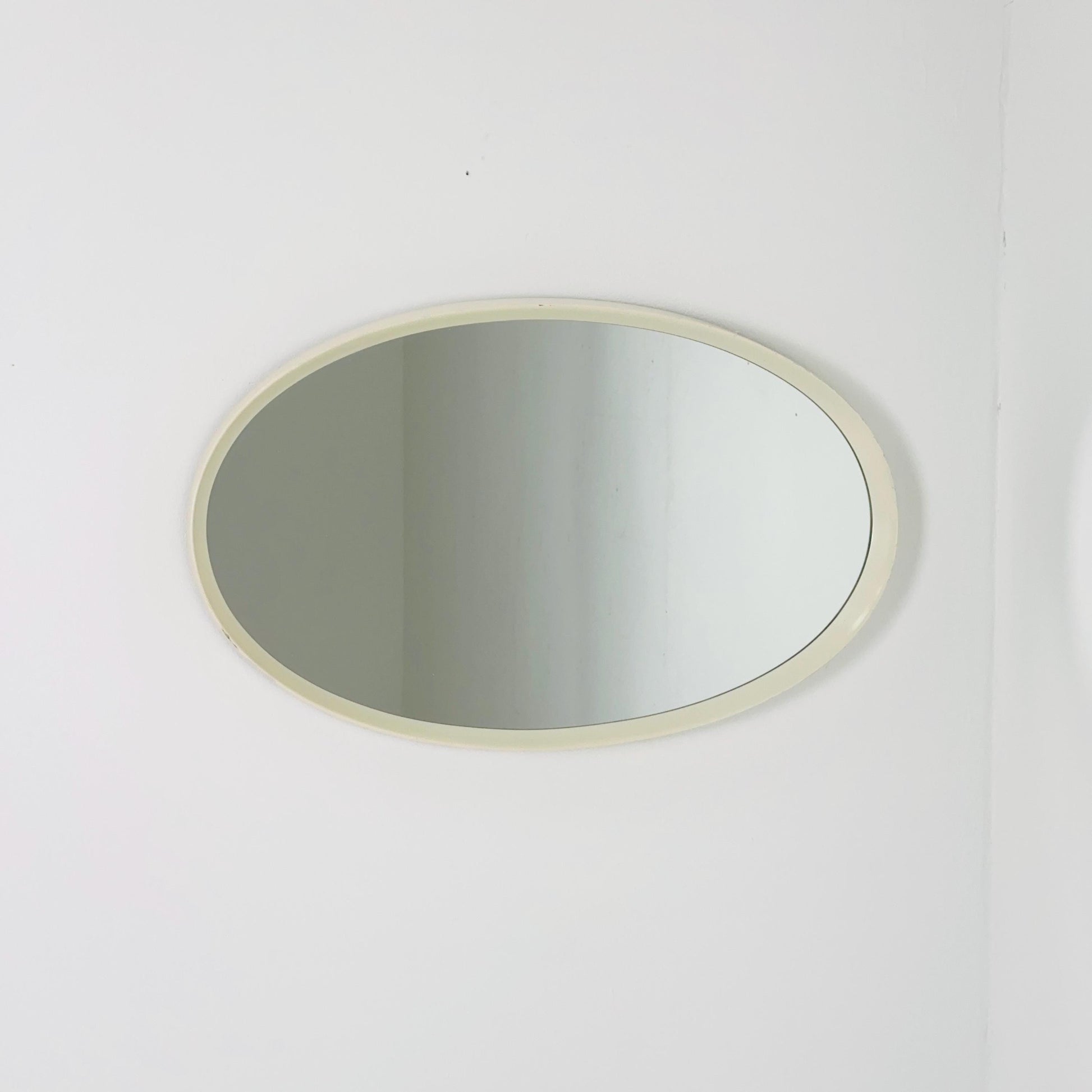 Space Age Mid-Century Oval Wall Mirror, 1970s Italy