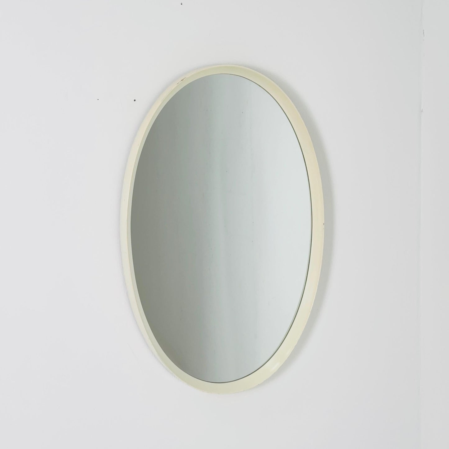Space Age Mid-Century Oval Wall Mirror, 1970s Italy