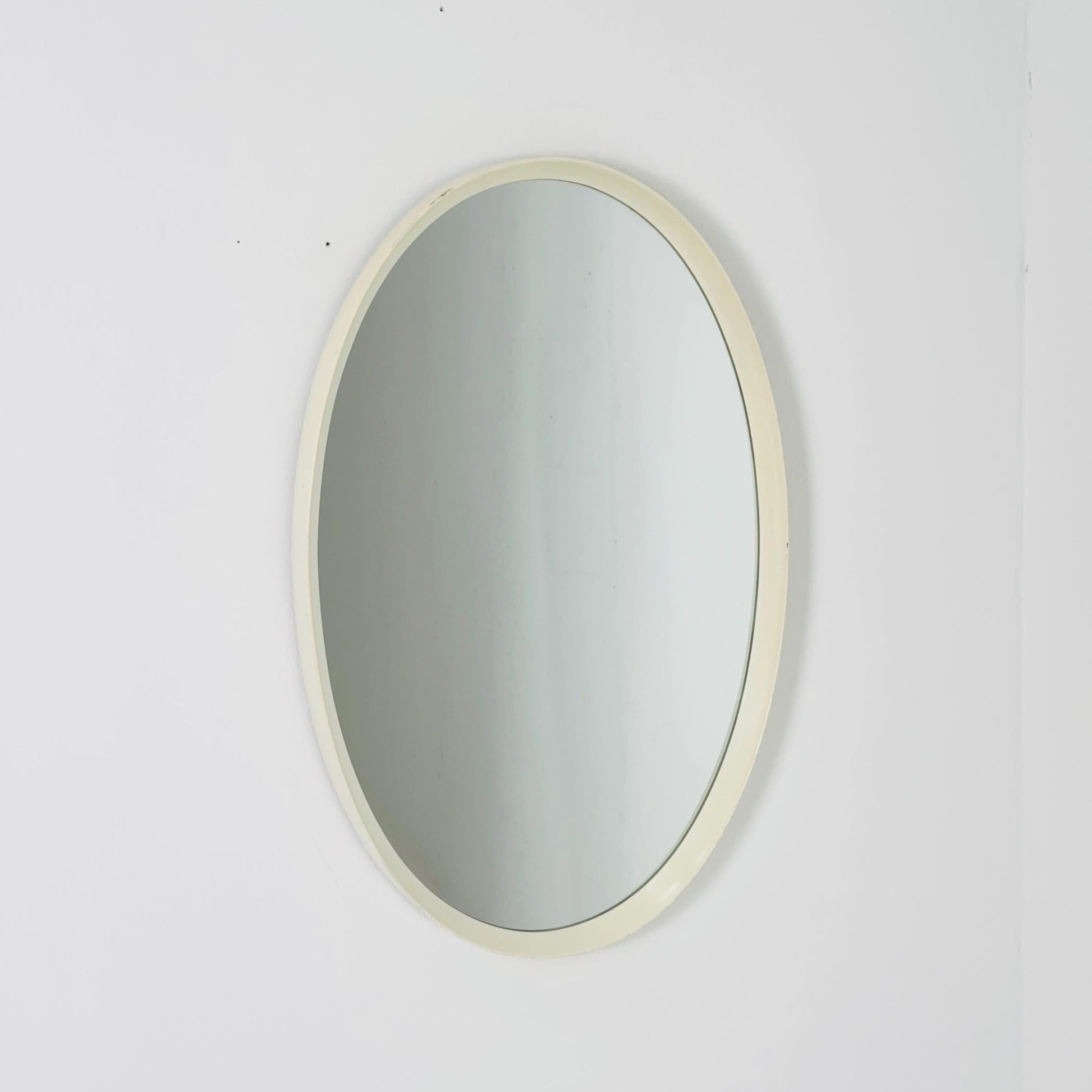 Space Age Mid-Century Oval Wall Mirror, 1970s Italy