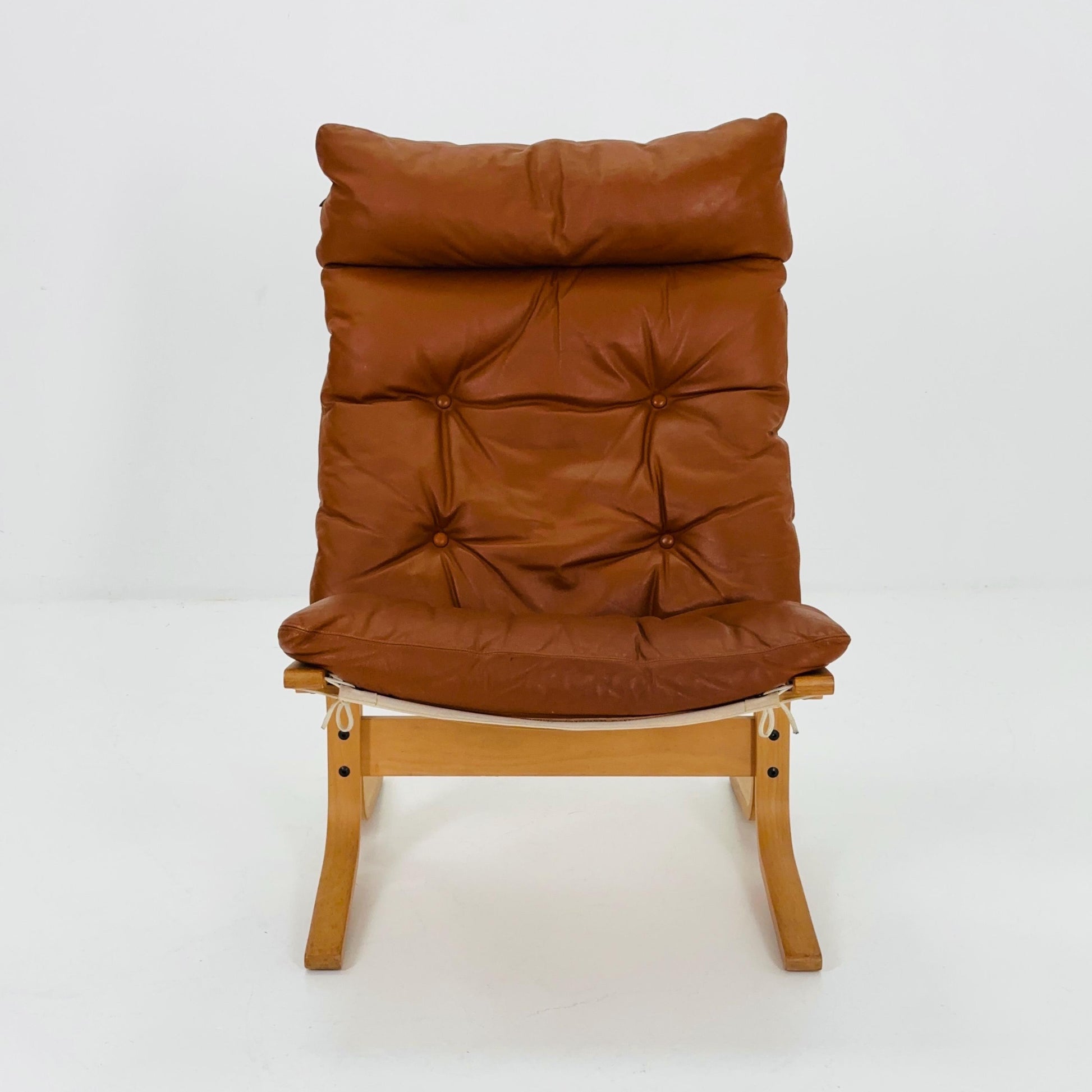 Mid century lounge chair “Siesta” by Ingmar Relling, Westnofa Furniture, Norway. 1960s