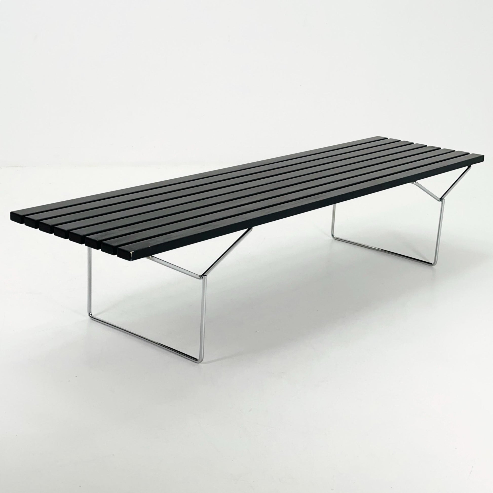 Mid century Harry Bertoia Model 400 Bench for Knoll International, 1980s USA