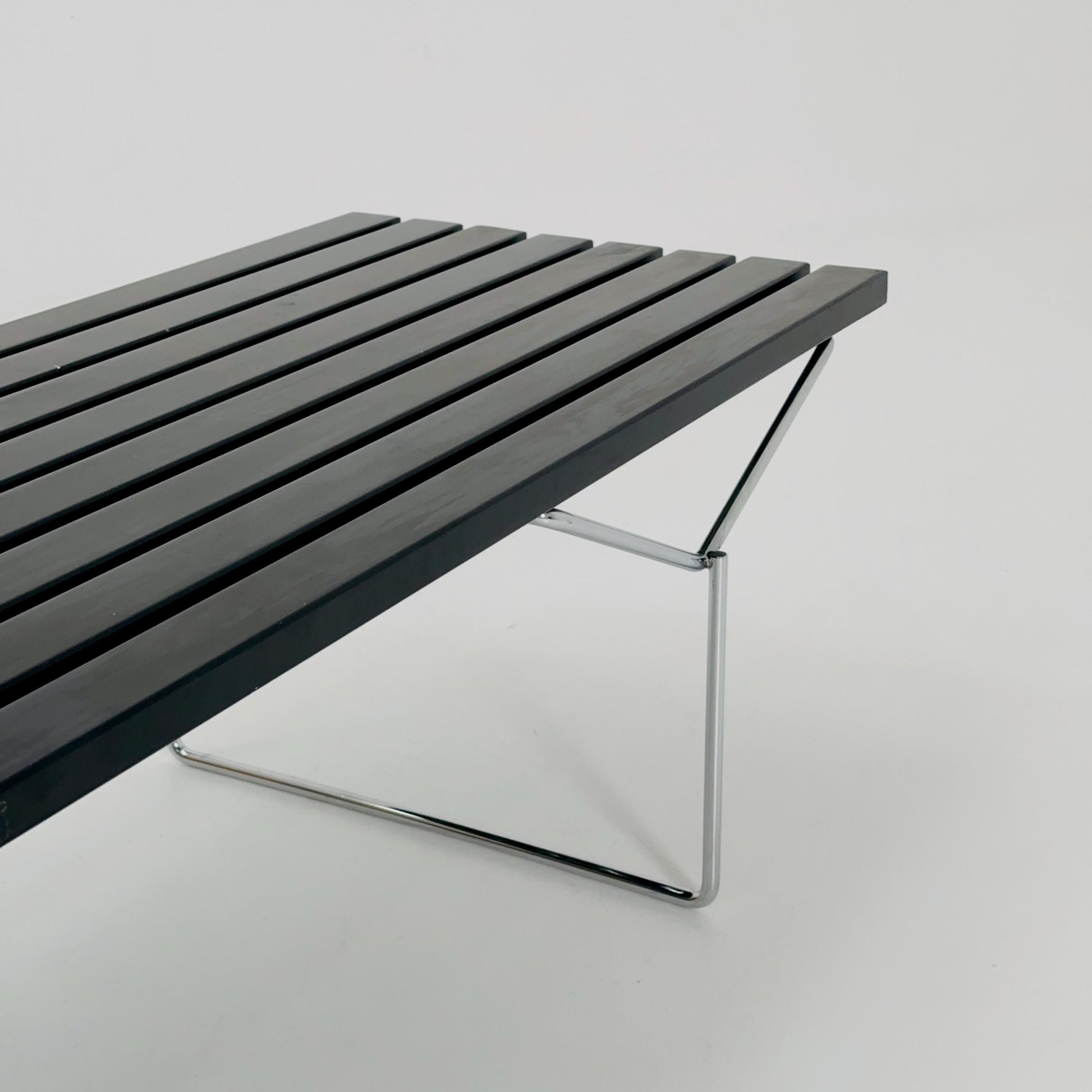 Mid century Harry Bertoia Model 400 Bench for Knoll International, 1980s USA