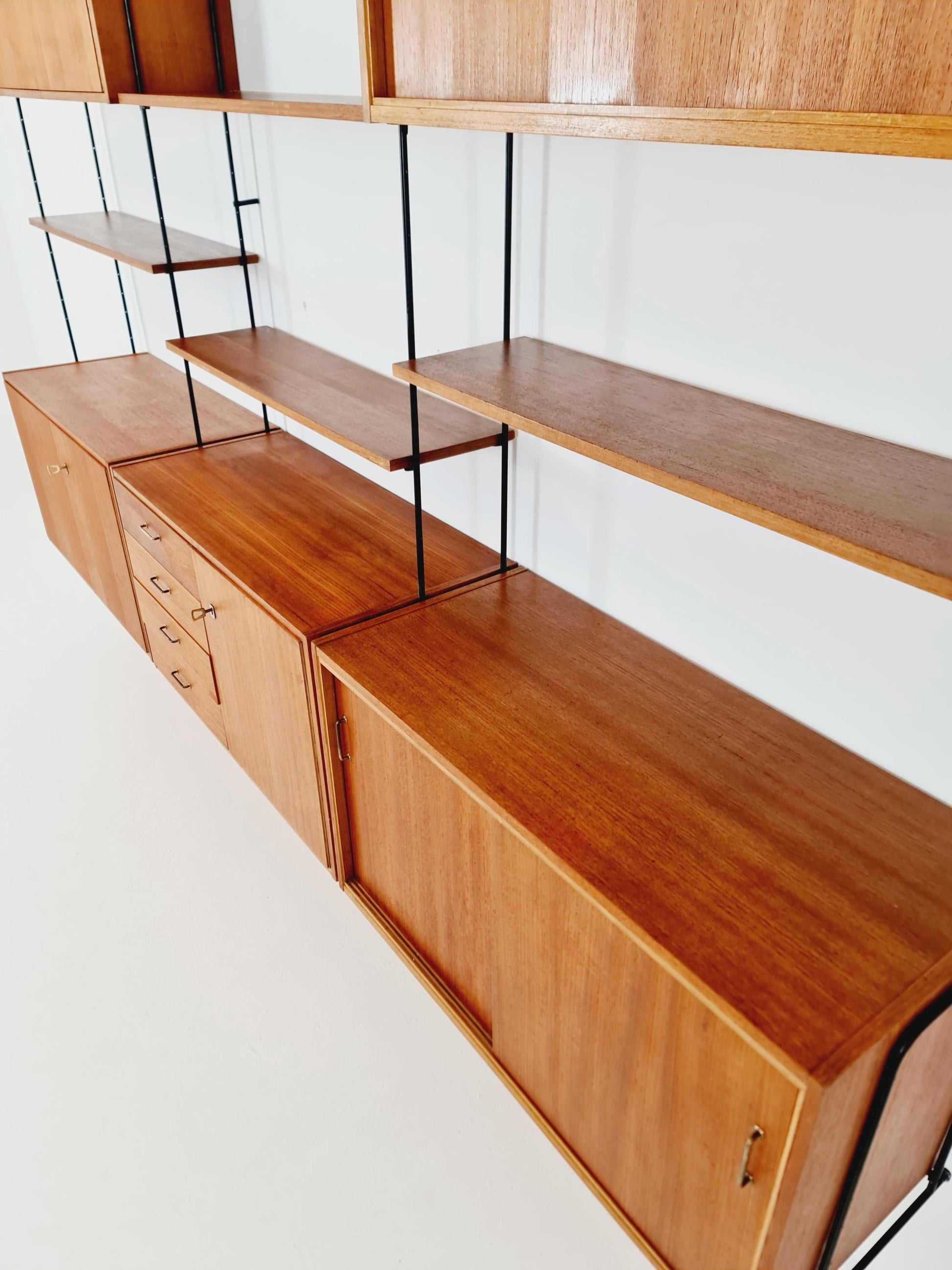 Mid century Teak shelving unit by Hilker for Omnia, Germany 1960s