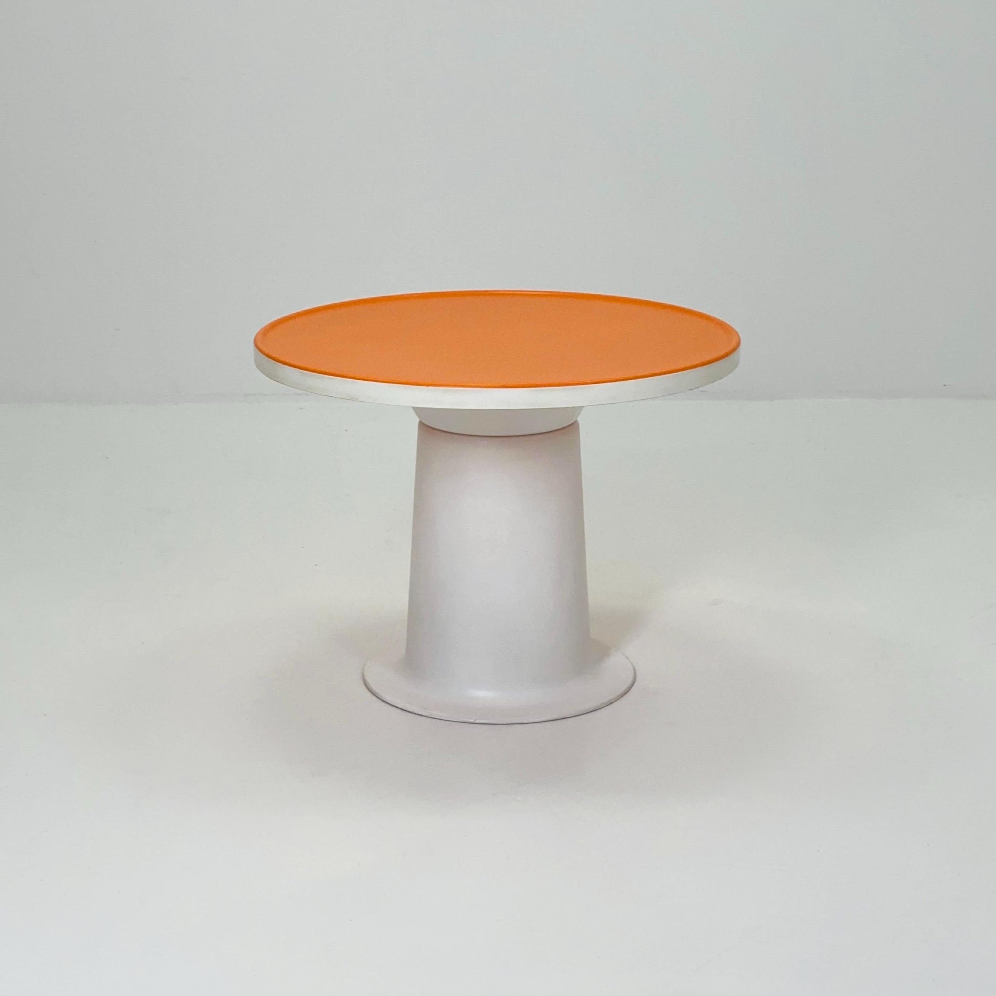 Mid century Yrjö Kukkapuro “Saturnus” Low Table – White & Orange | Haimi Finland, 1970s | Modernist Space Age Design