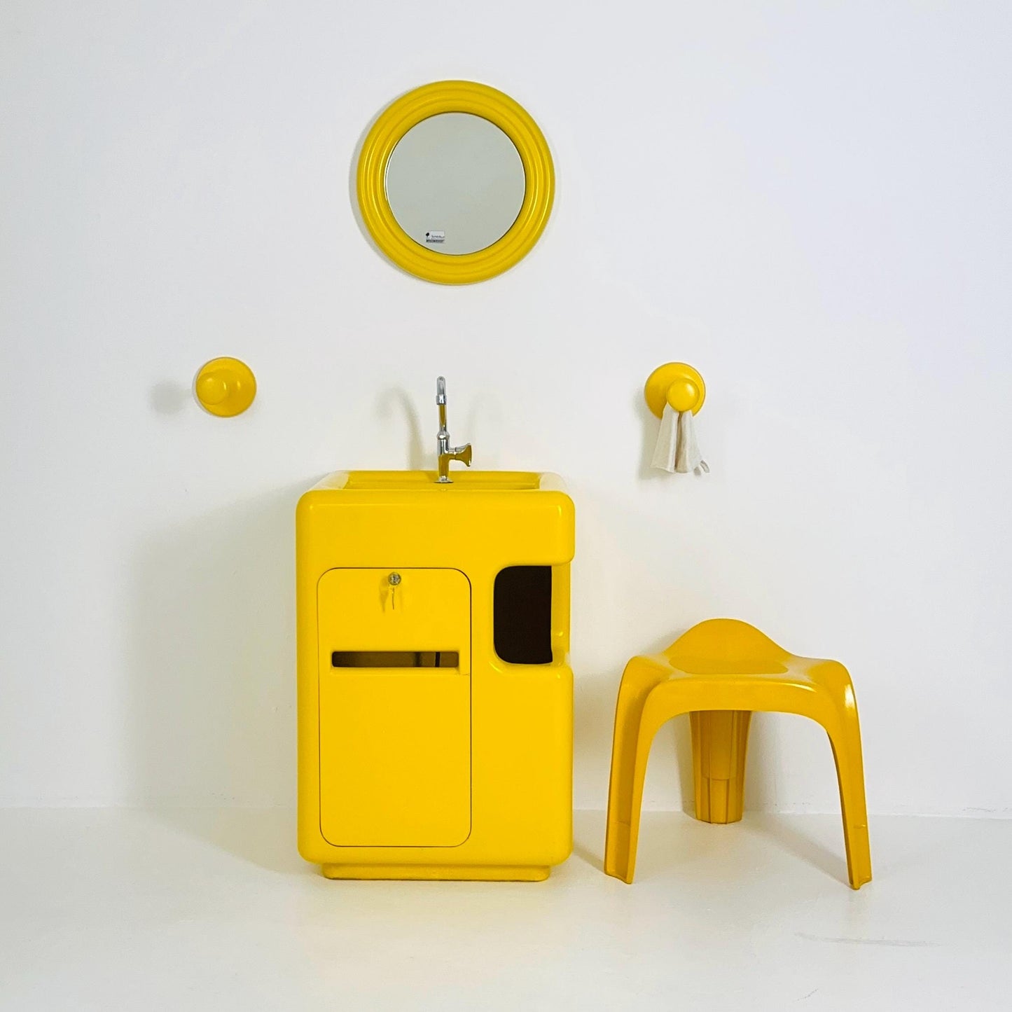 Space Age Yellow Fiberglass Sink | Mid Century Modern Bathroom Unit | 1980s Germany
