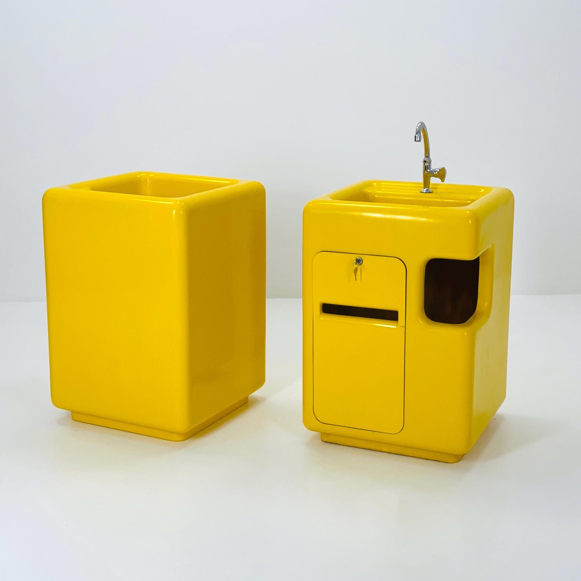 Space Age Yellow Fiberglass Sink | Mid Century Modern Bathroom Unit | 1980s Germany