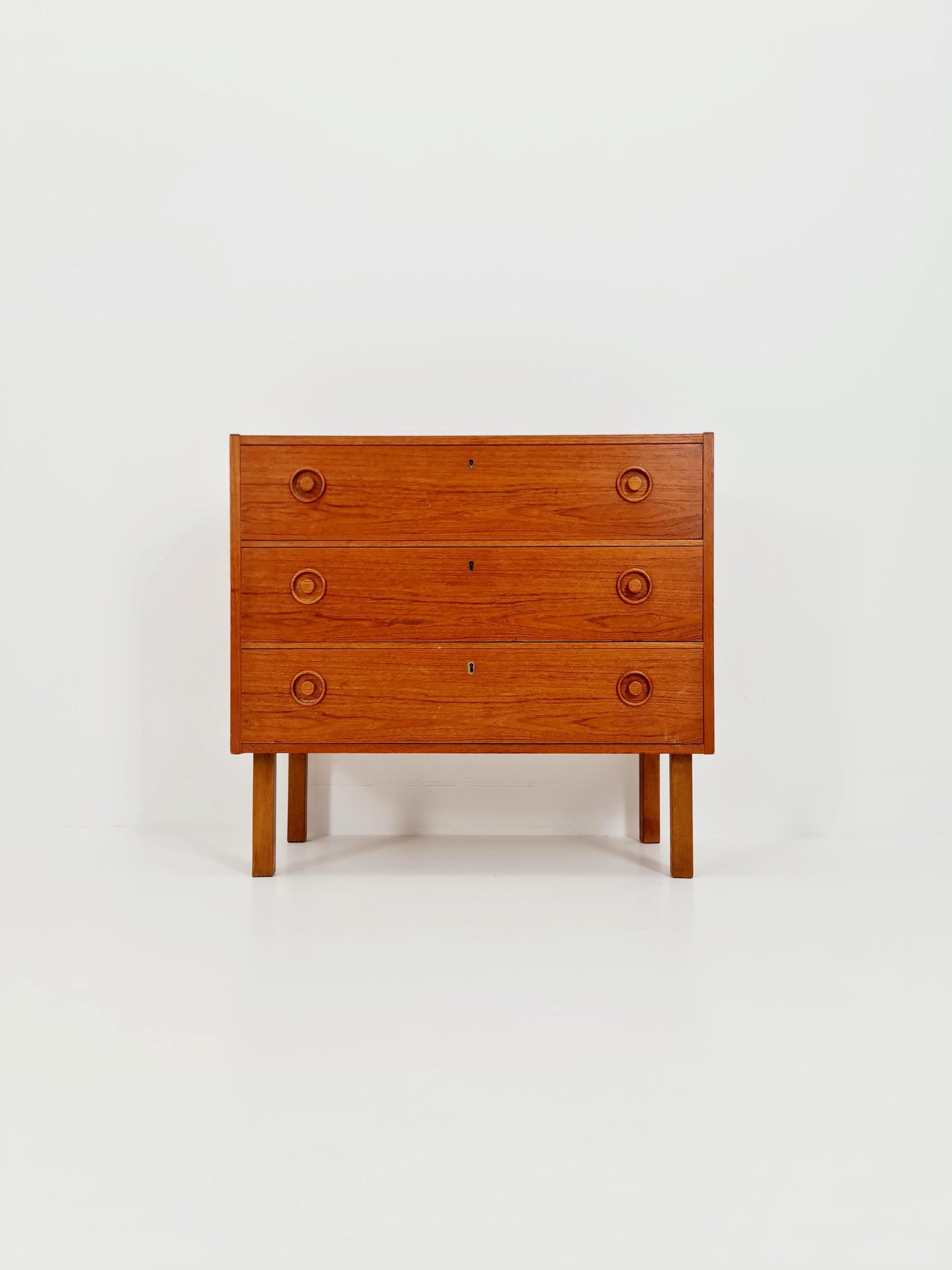 Midcentury danish design chest of drawers / drawer dresser /3 drawers cabinet, 1960s