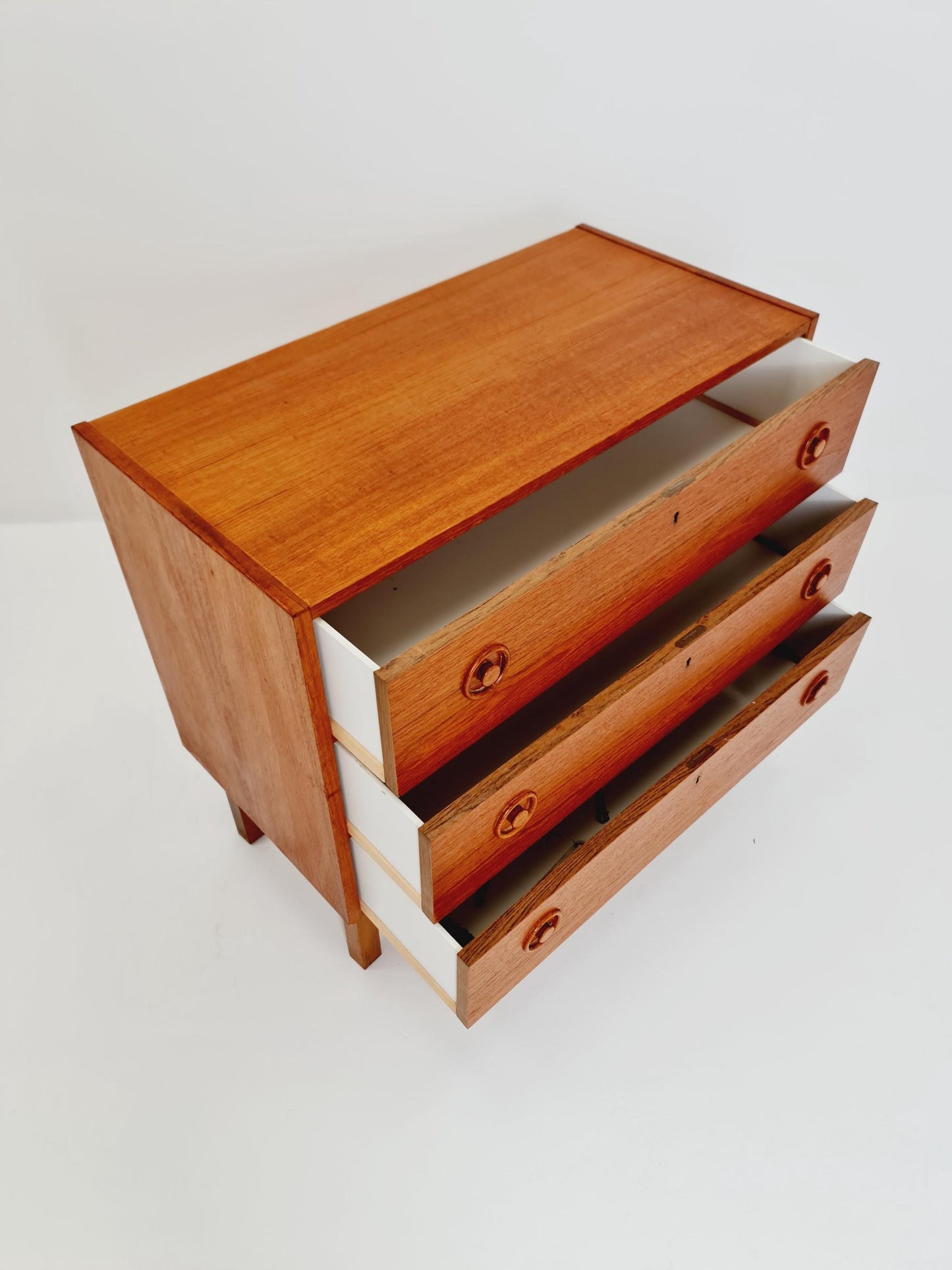 Midcentury danish design chest of drawers / drawer dresser /3 drawers cabinet, 1960s