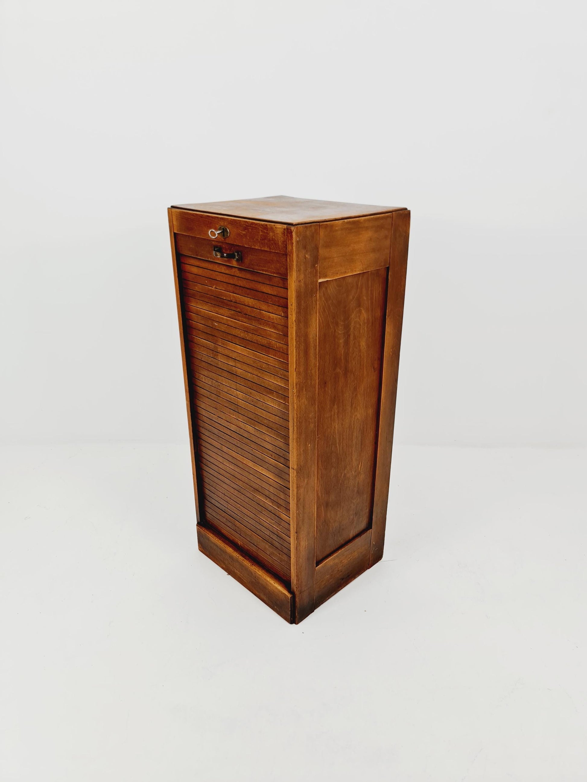 Bauhaus German roll document cabinet in walnut Wood , 1930s