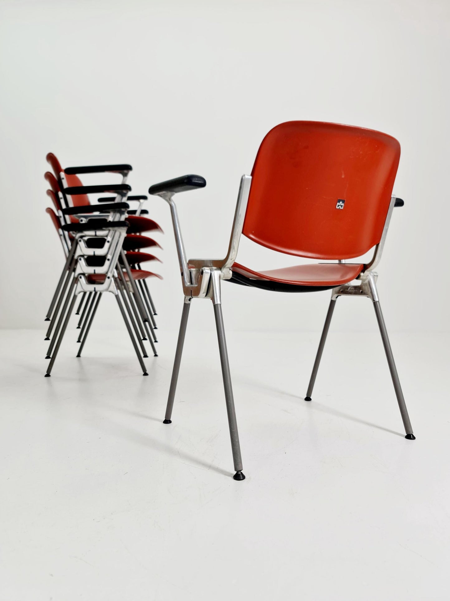 1 / 5 Italian Castelli arm chairs by Giancarlo Piretti, 1970s