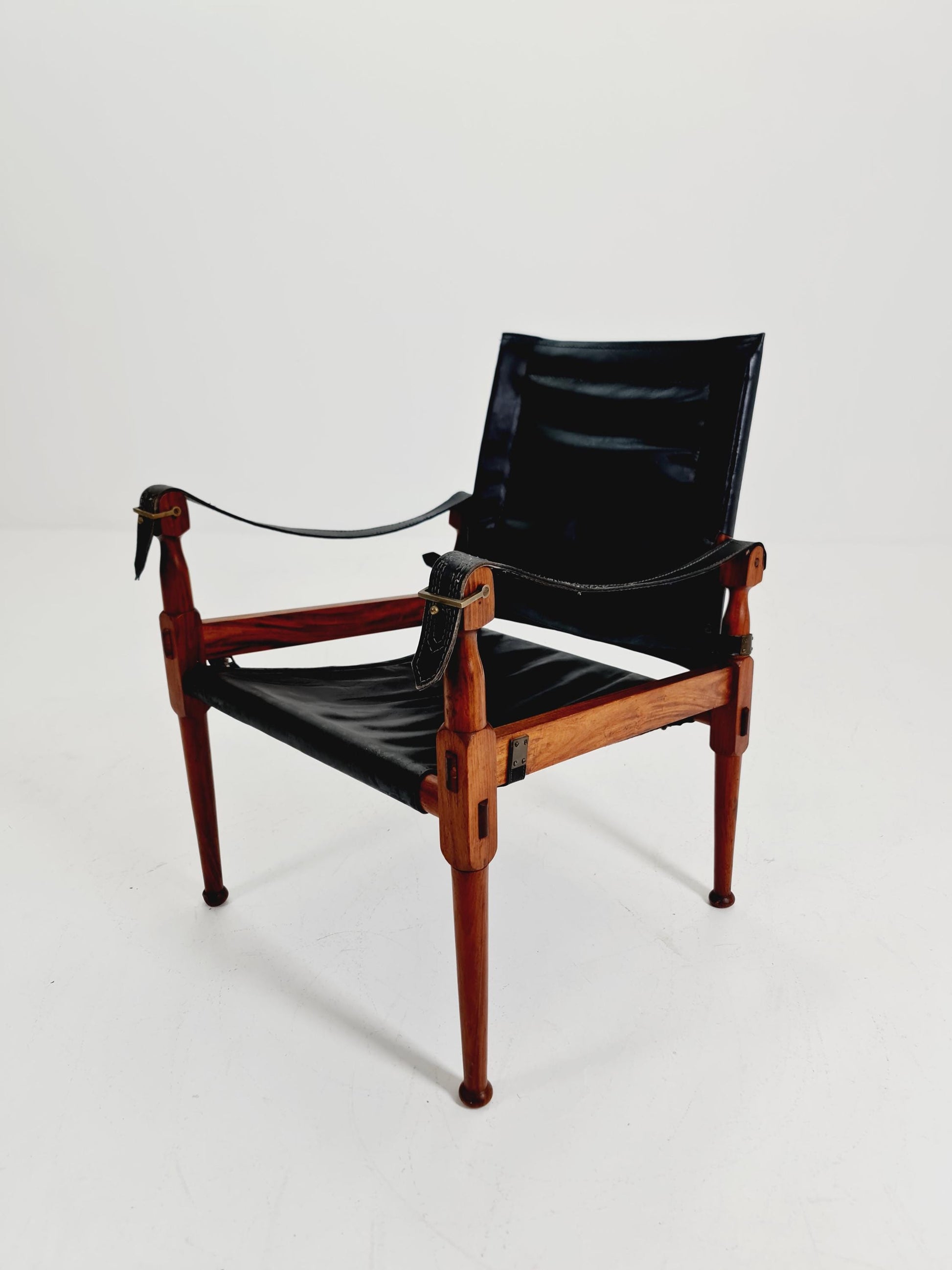 Mid-century vintage Danish Safari Leather chair, By Hayat Brother 1960s