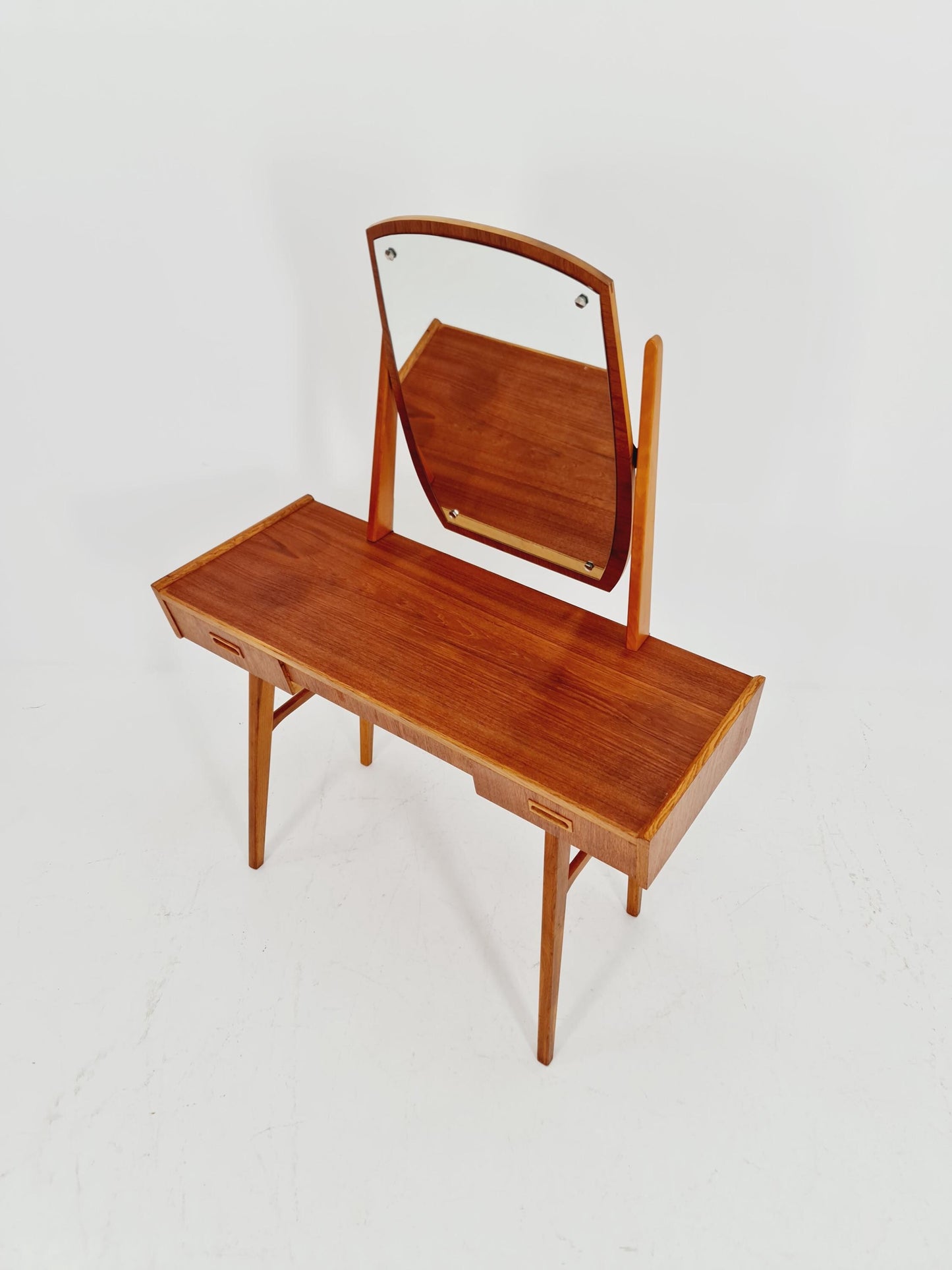 Mid Century Modern Danish teak & oak vanity table make up table by Fröseke for AB nybrofabriken, 1960s