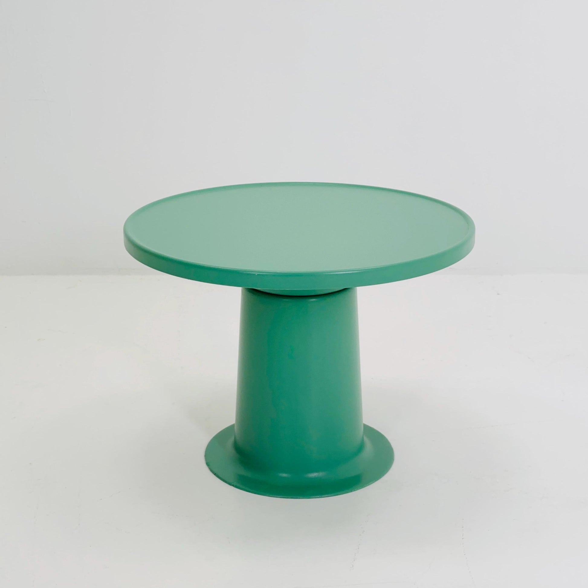 Mid century Yrjö Kukkapuro “Saturnus” Low Table – Green | Haimi Finland, 1970s | Modernist Space Age Design