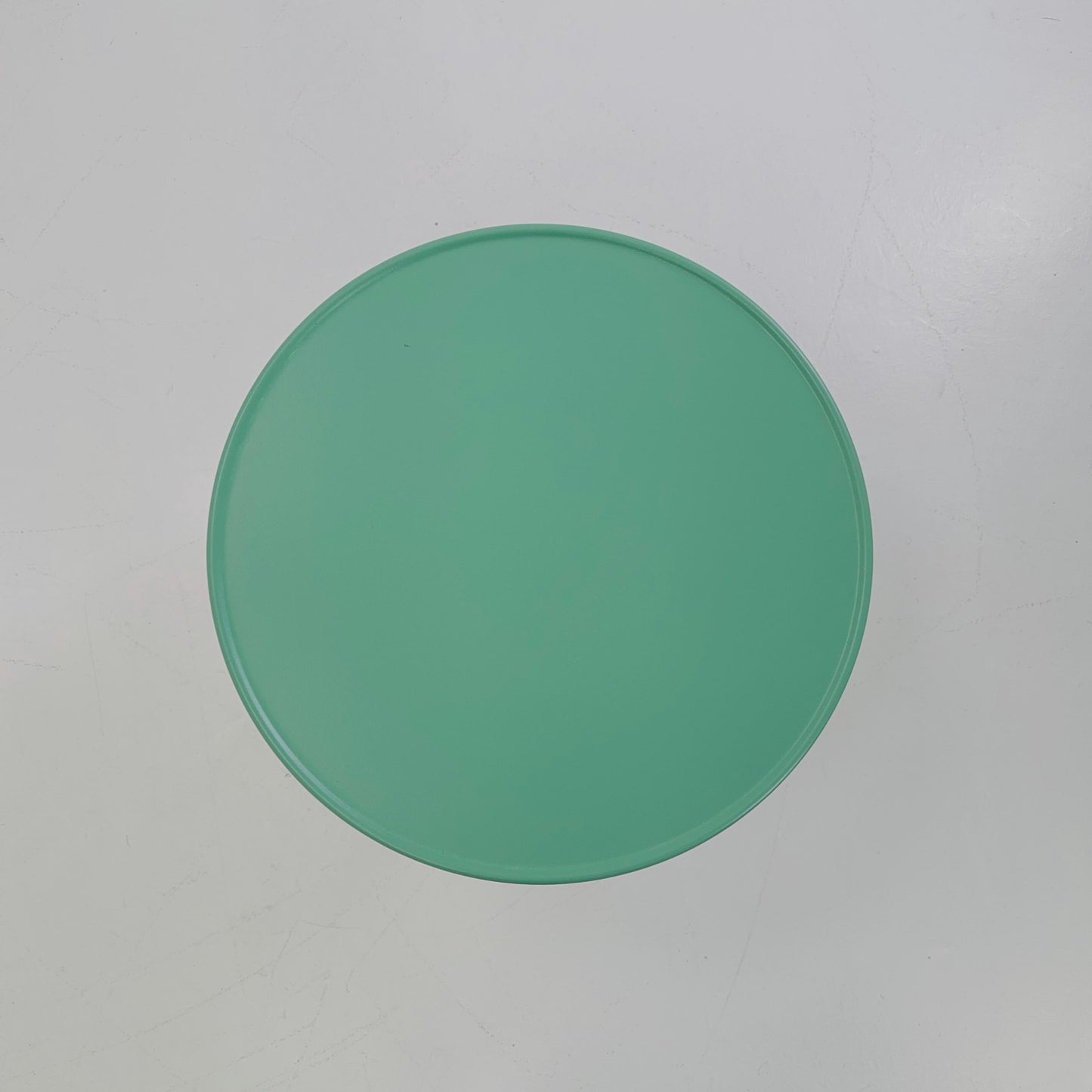 Mid century Yrjö Kukkapuro “Saturnus” Low Table – Green | Haimi Finland, 1970s | Modernist Space Age Design