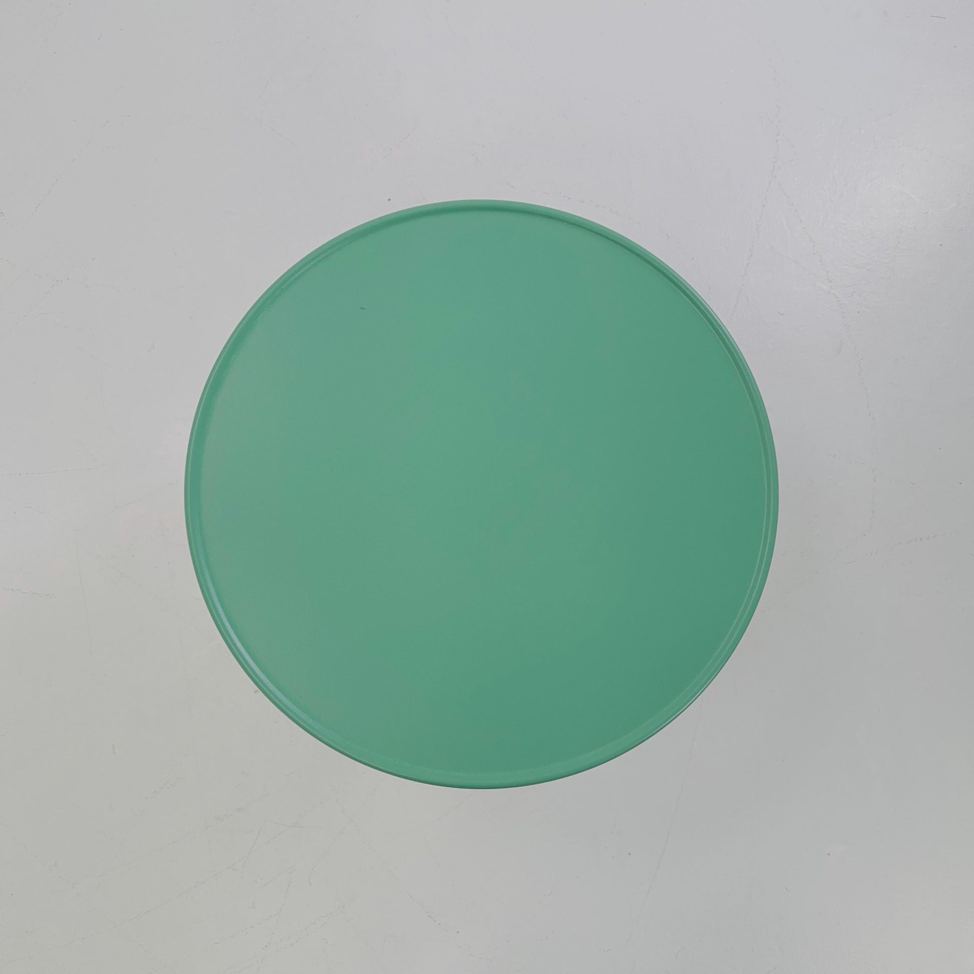 Mid century Yrjö Kukkapuro “Saturnus” Low Table – Green | Haimi Finland, 1970s | Modernist Space Age Design