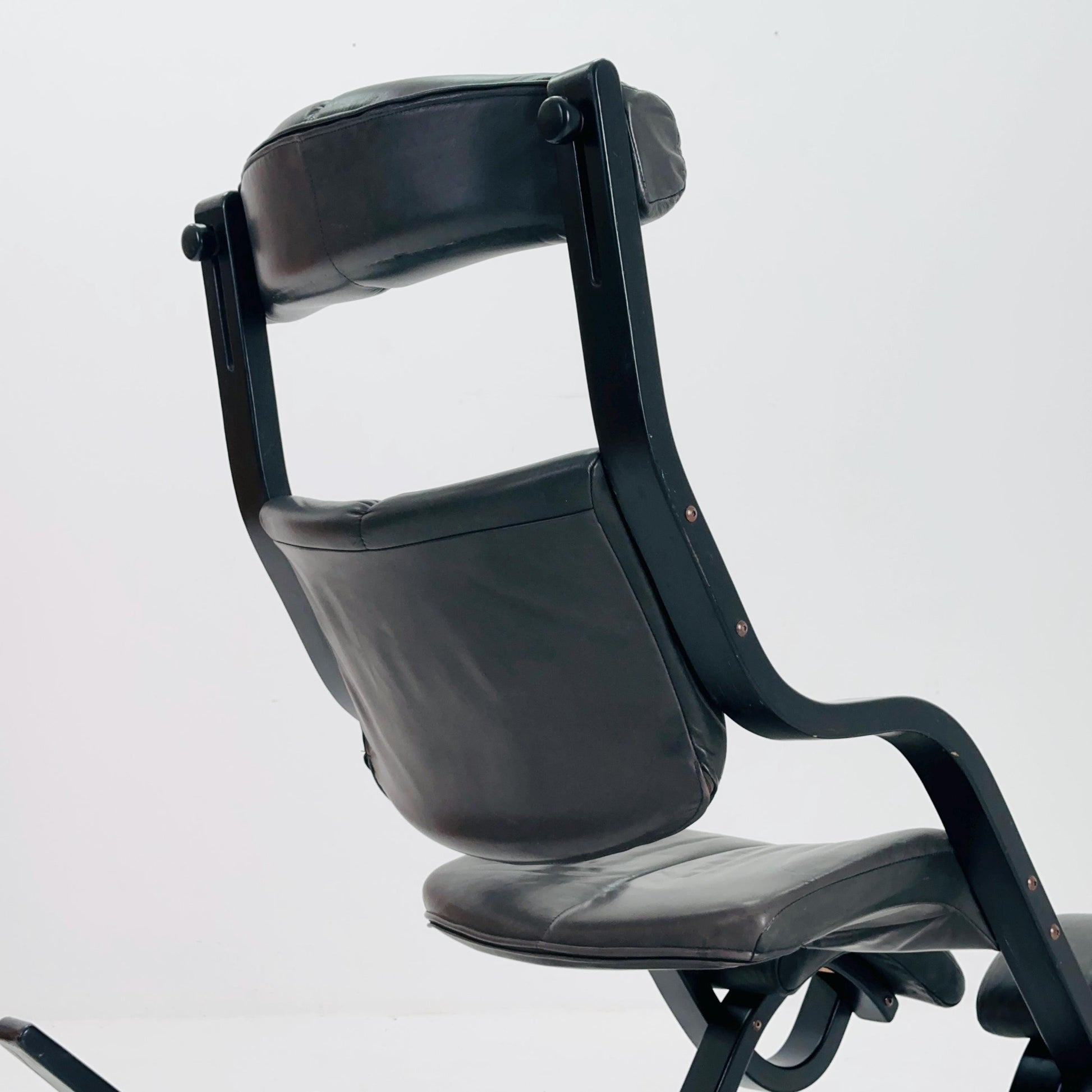 Mid-Century “Gravity” Rocking Lounge Chair by Peter Opsvik for Stokke, 1980s