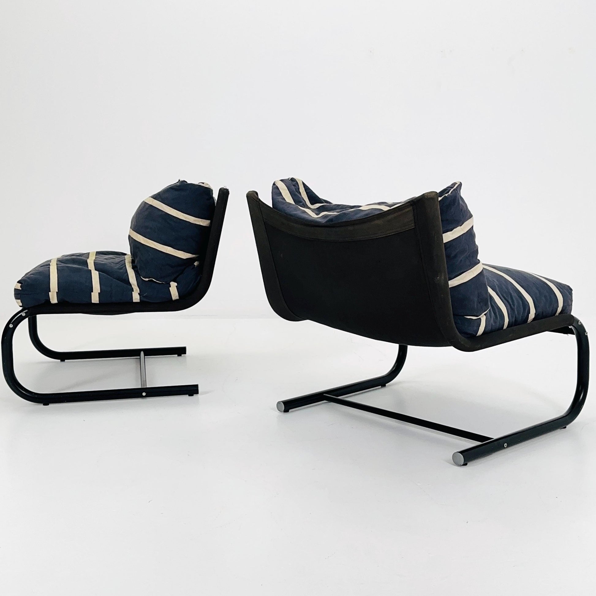 1 of 2 Space Age Stuns Lounge Chairs by Jan Dranger - Johan Huldt for Innovator, Sweden, 1970s