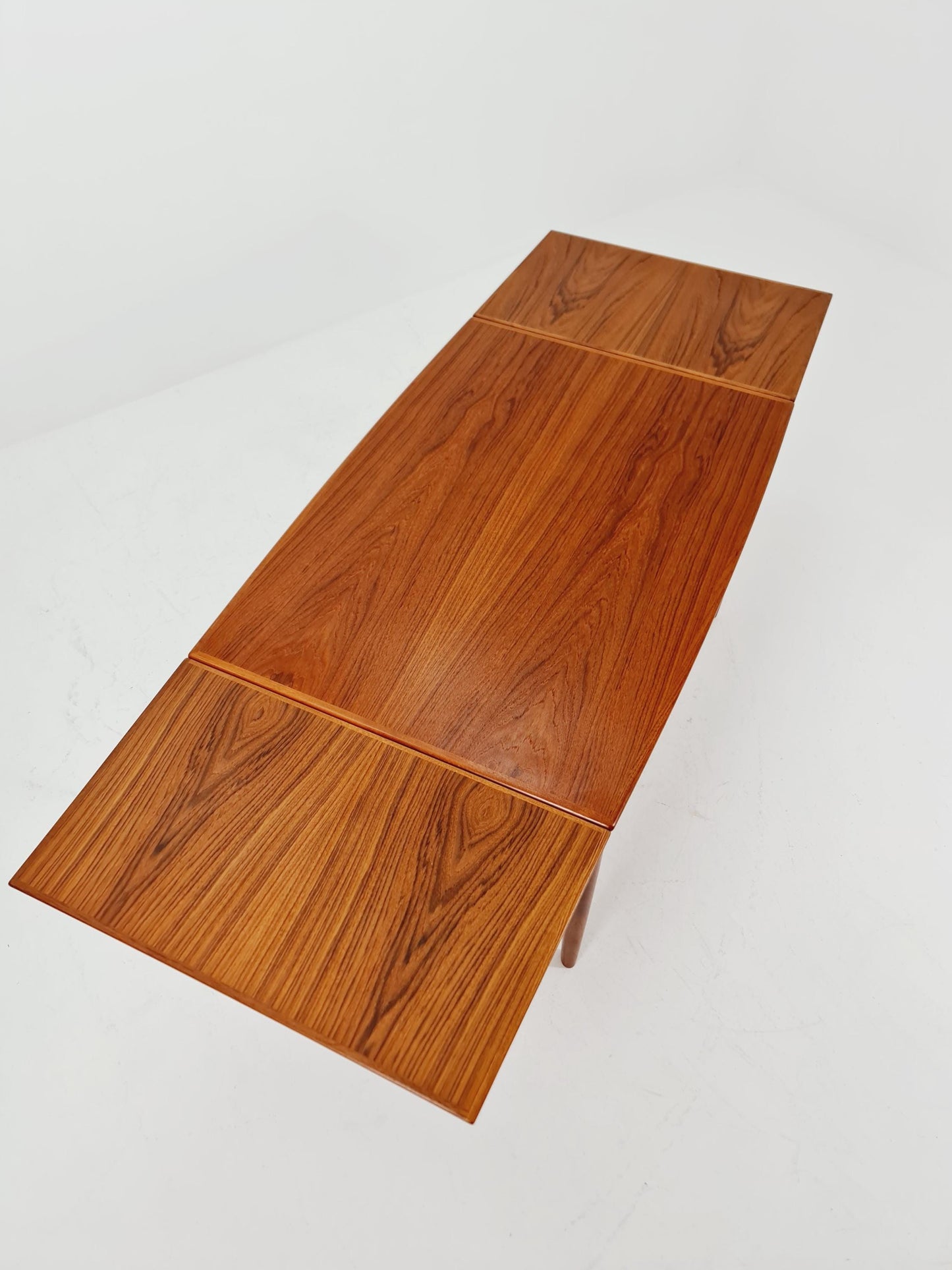 Danish Henning Kjaernulf rectangular teak table with two extension leaves, Denmark 1960s