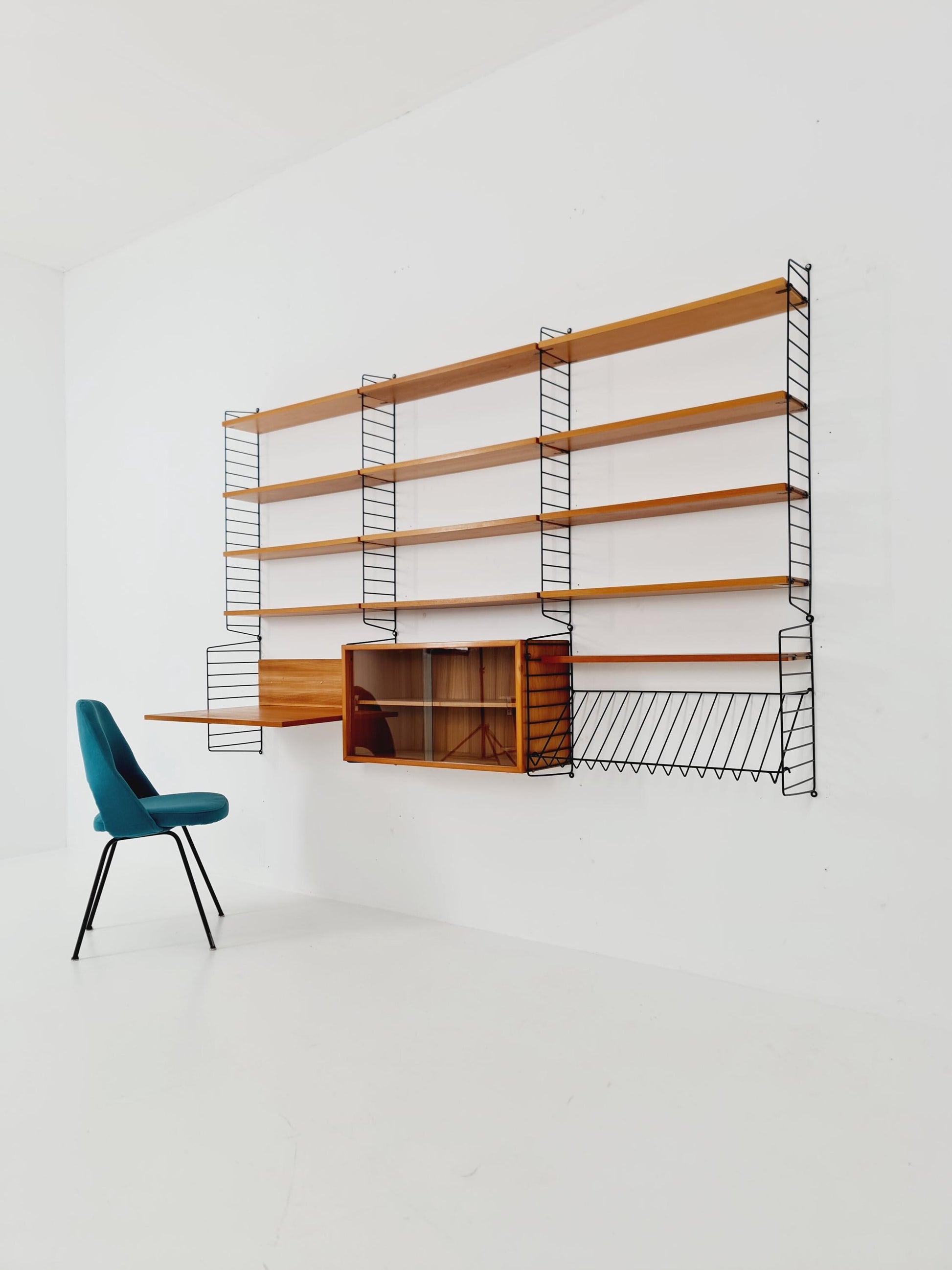 Wall-mounted original Swedish string shelf-system, drawers, bookcase Ash wood by Nils & Kajsa Strinning, 1960s