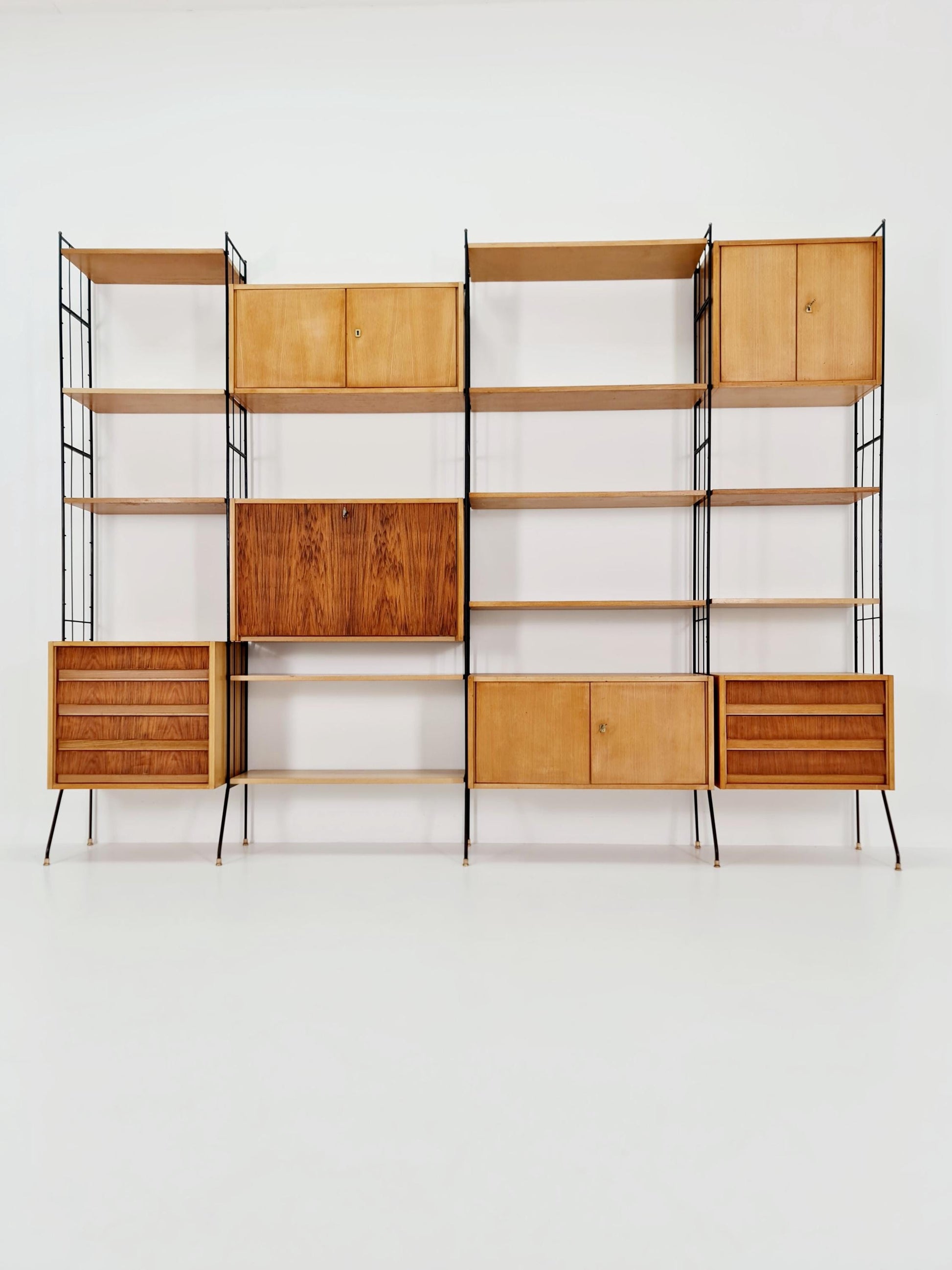 Freestanding string shelf-system unit bookcase ash ,walnut & metal by koch Möbel Germany, 1950s