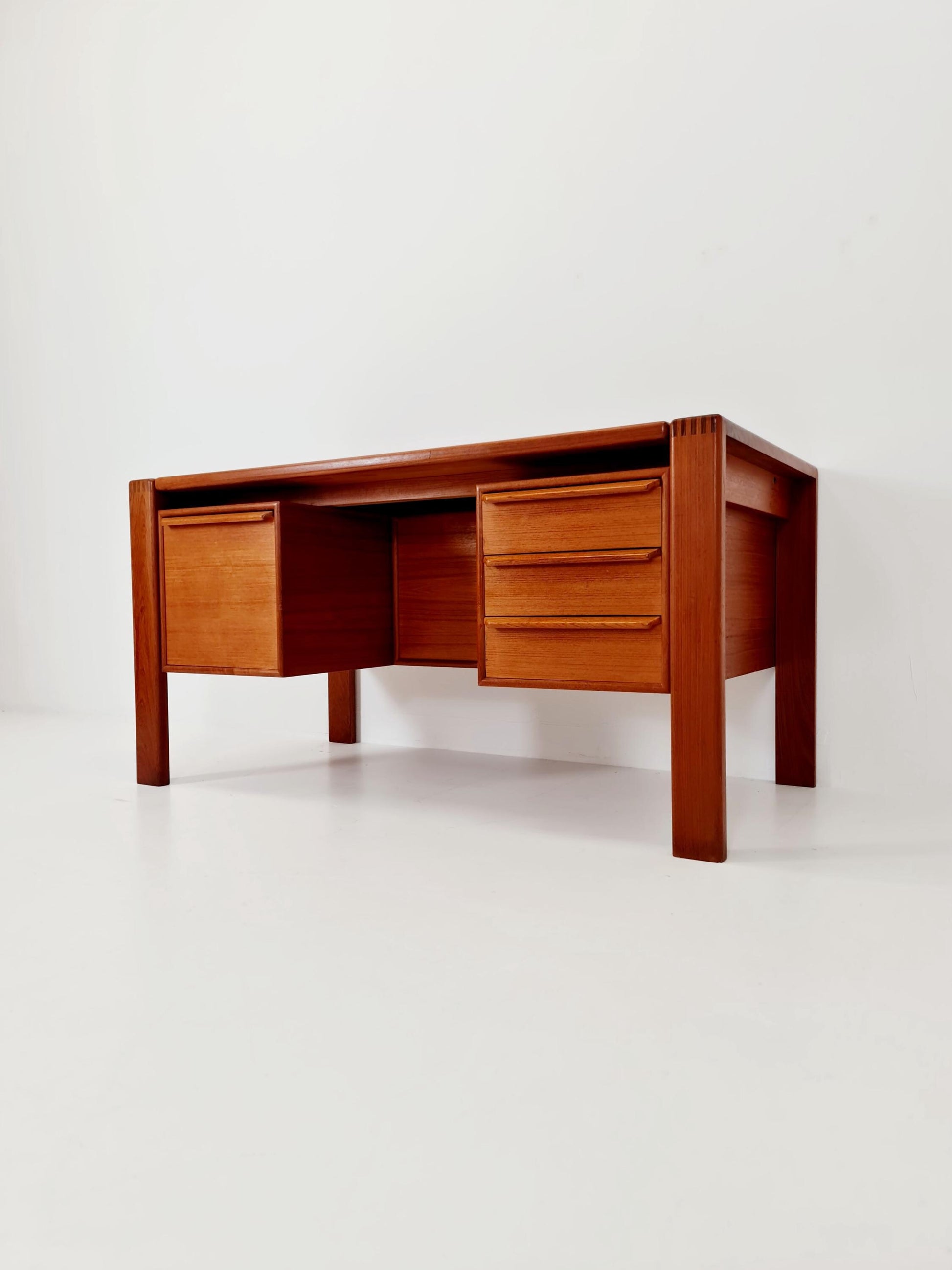 Danish vintage Solid teak for GV Møbler, Denmark, 1960s