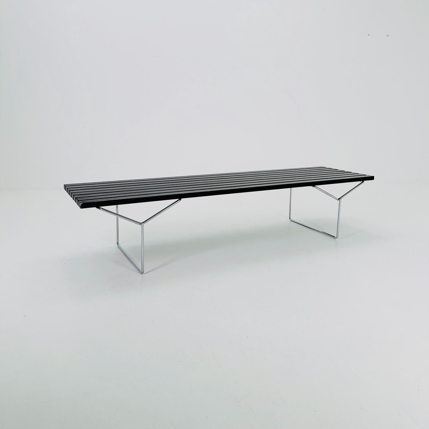 Mid century Harry Bertoia Model 400 Bench for Knoll International, 1980s USA