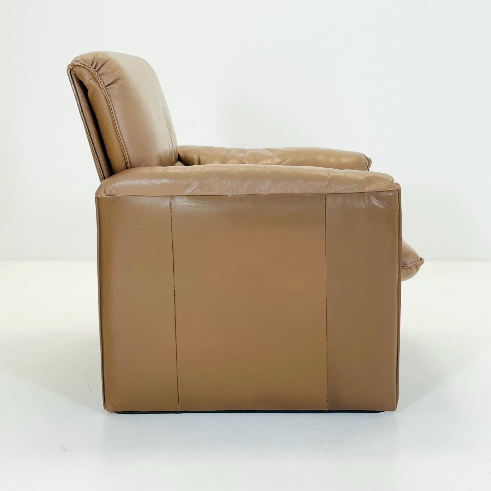 Mid Century Modern Bora Armchair in Cappuccino Leather by Alex Enthoven, for Leolux 1980s Netherlands