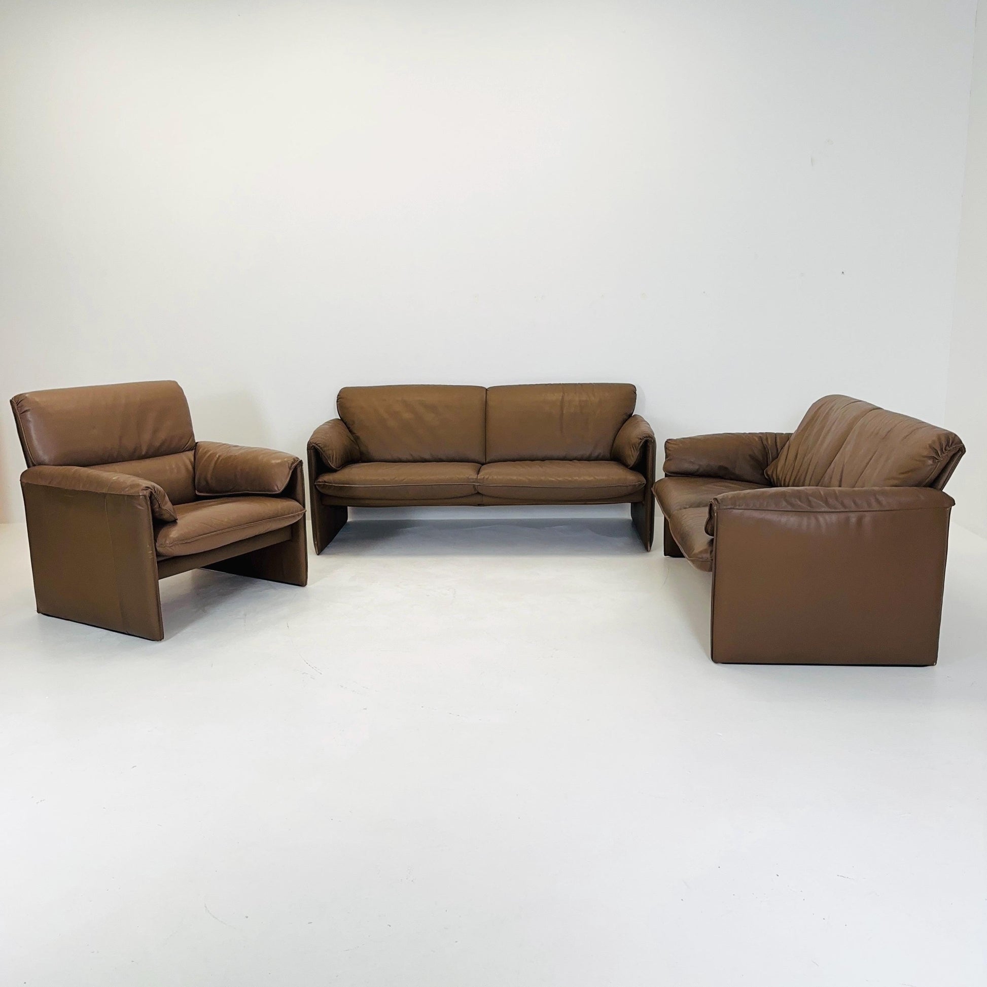 Mid Century Modern Bora 3- sofa set in Cappuccino Leather by Alex Enthoven, for Leolux 1980s Netherlands