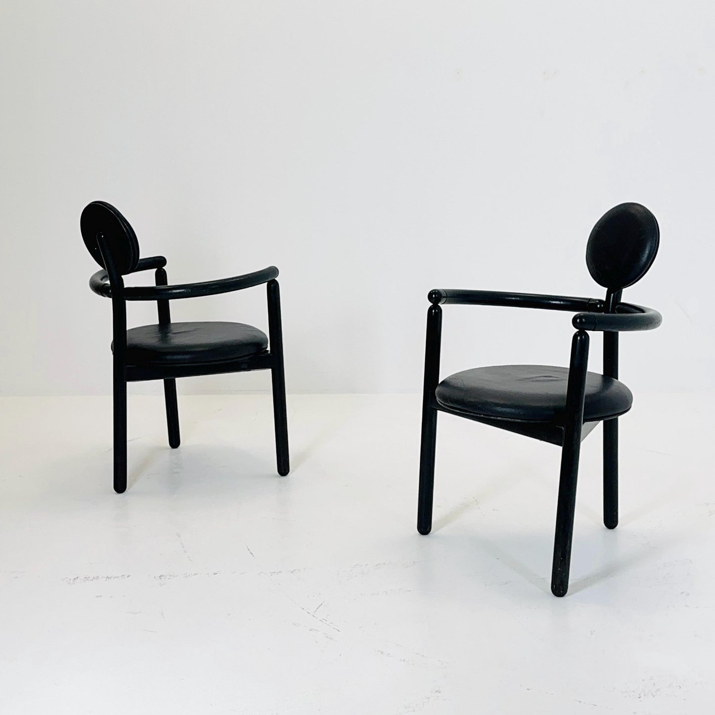 1 of 3 Mid Century Vico Magistretti ‘Pan’ Chair for Rosenthal | Memphis Style | 1980s Germany
