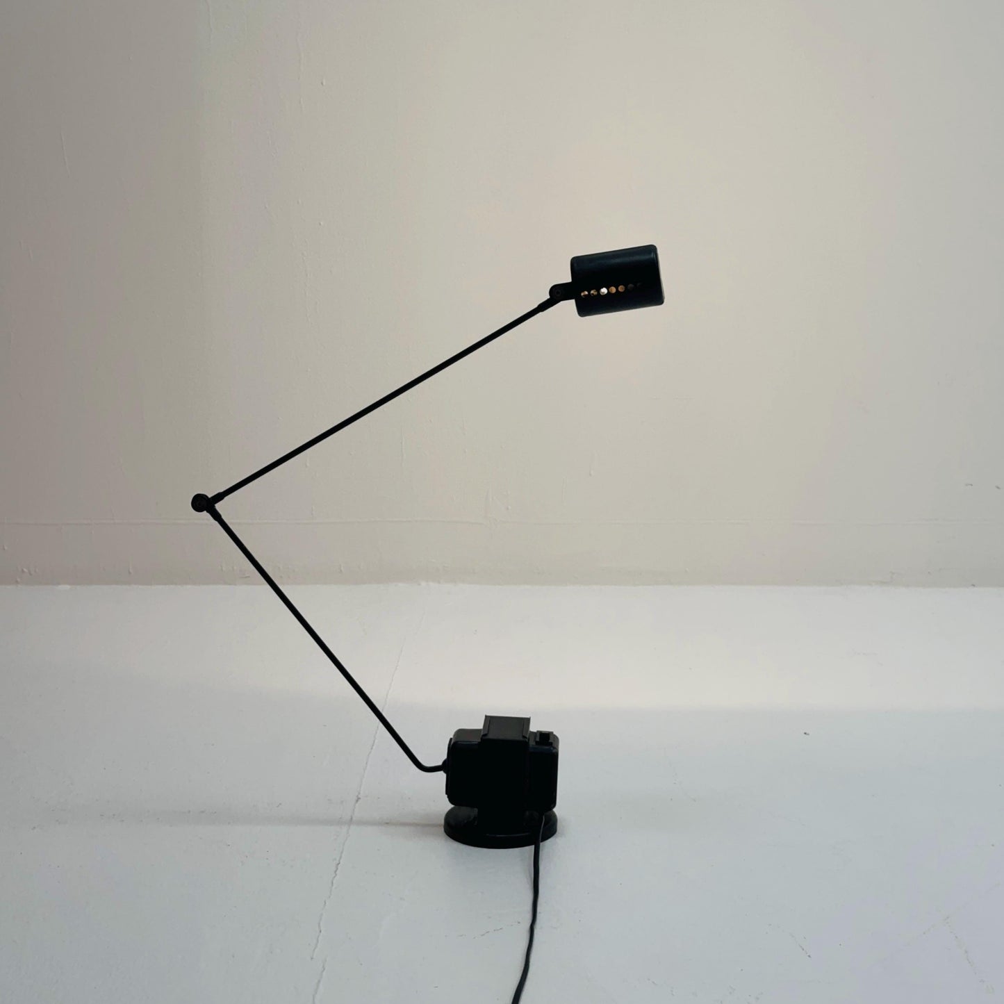 Mid century Daphine black Table Lamp by Tommaso Cimini for Lumina – Italy, 1980s