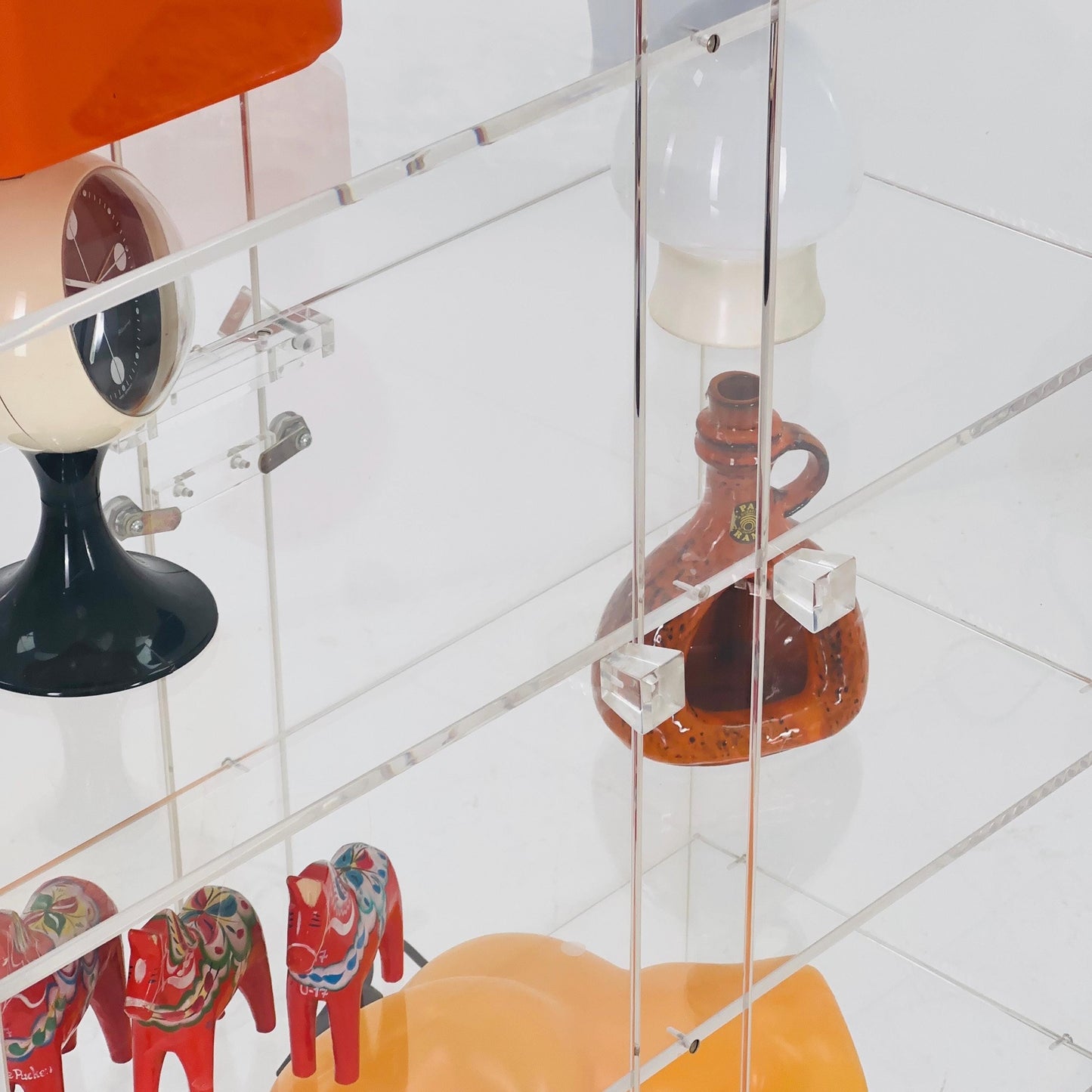 Mid Century Space Age Cabinet Vitrine | Italian Design 1980s | Plexiglass Shelves | Double-Sided Doors