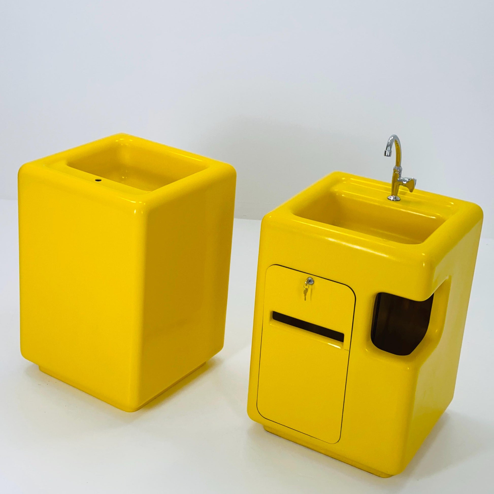 Space Age Yellow Fiberglass Sink | Mid Century Modern Bathroom Unit | 1980s Germany